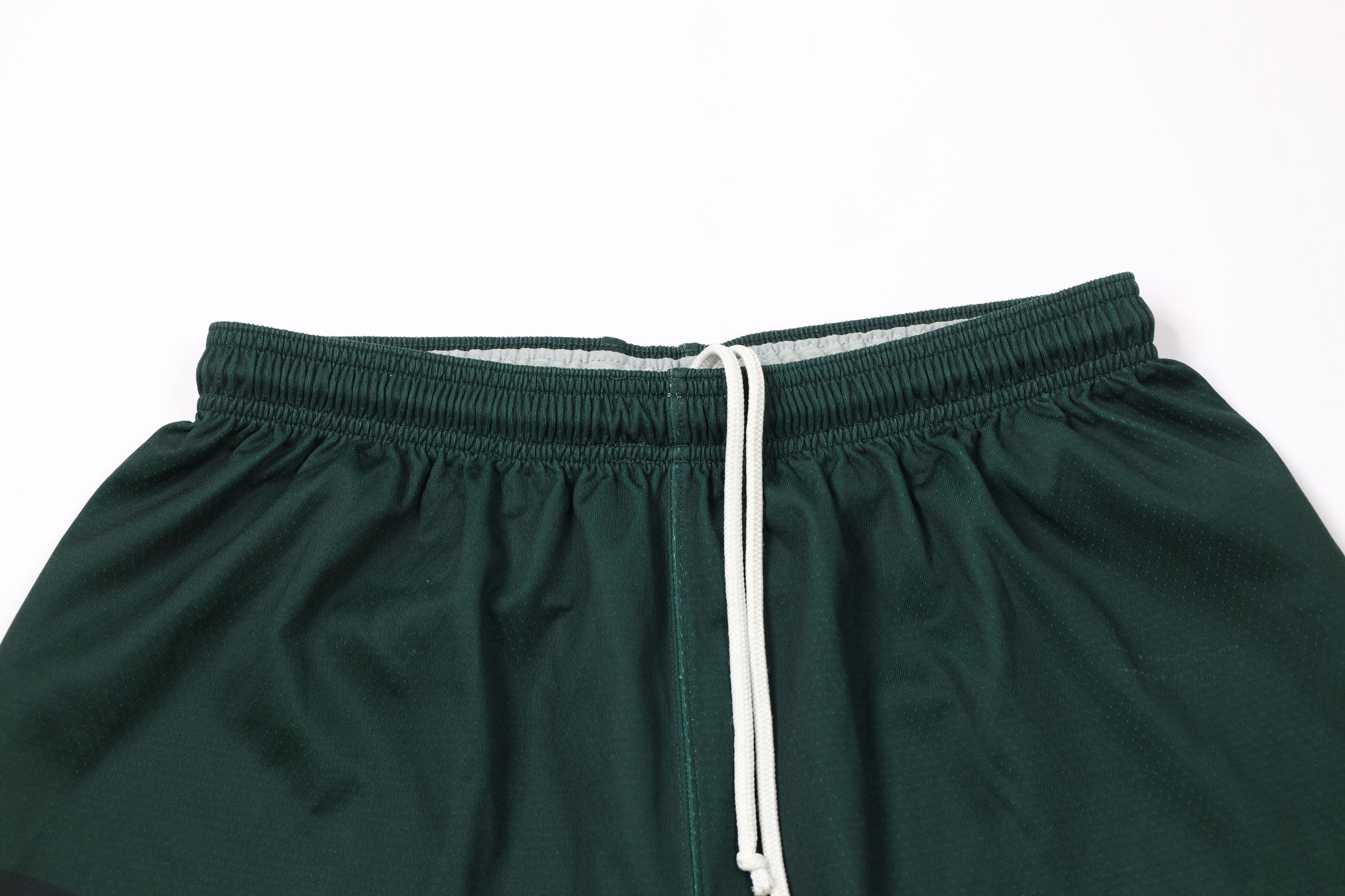Nike × Vintage Nike Michigan State University Basketball Shorts Green USA Size US 34 / EU 50 - 2 Thumbnail