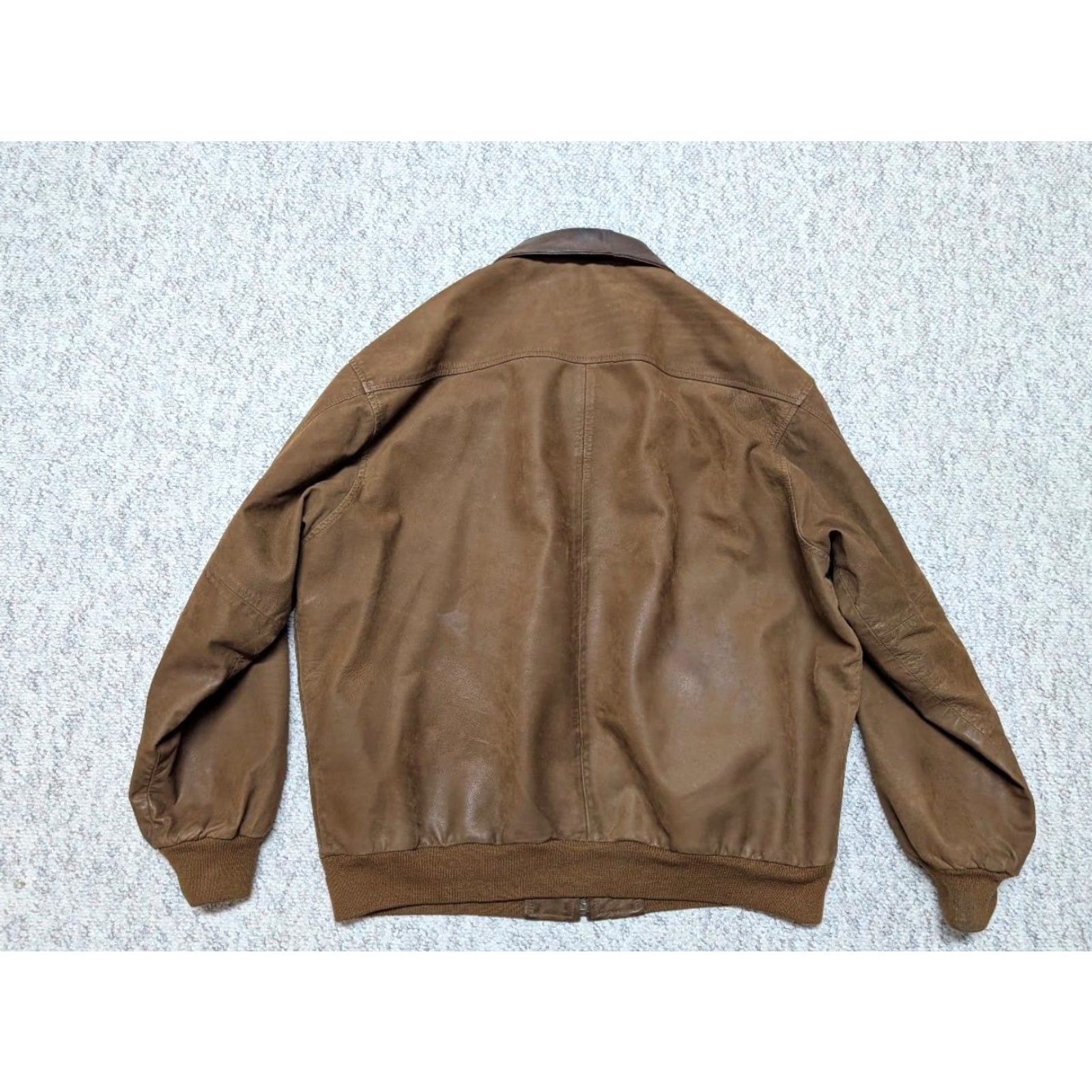 Vintage VINTAGE L.L. Bean Bomber Jacket Leather 2XL Brown Mens Leather Jacket Patina 1980s 1990s Size US XXL / EU 58 / 5 - 2 Thumbnail