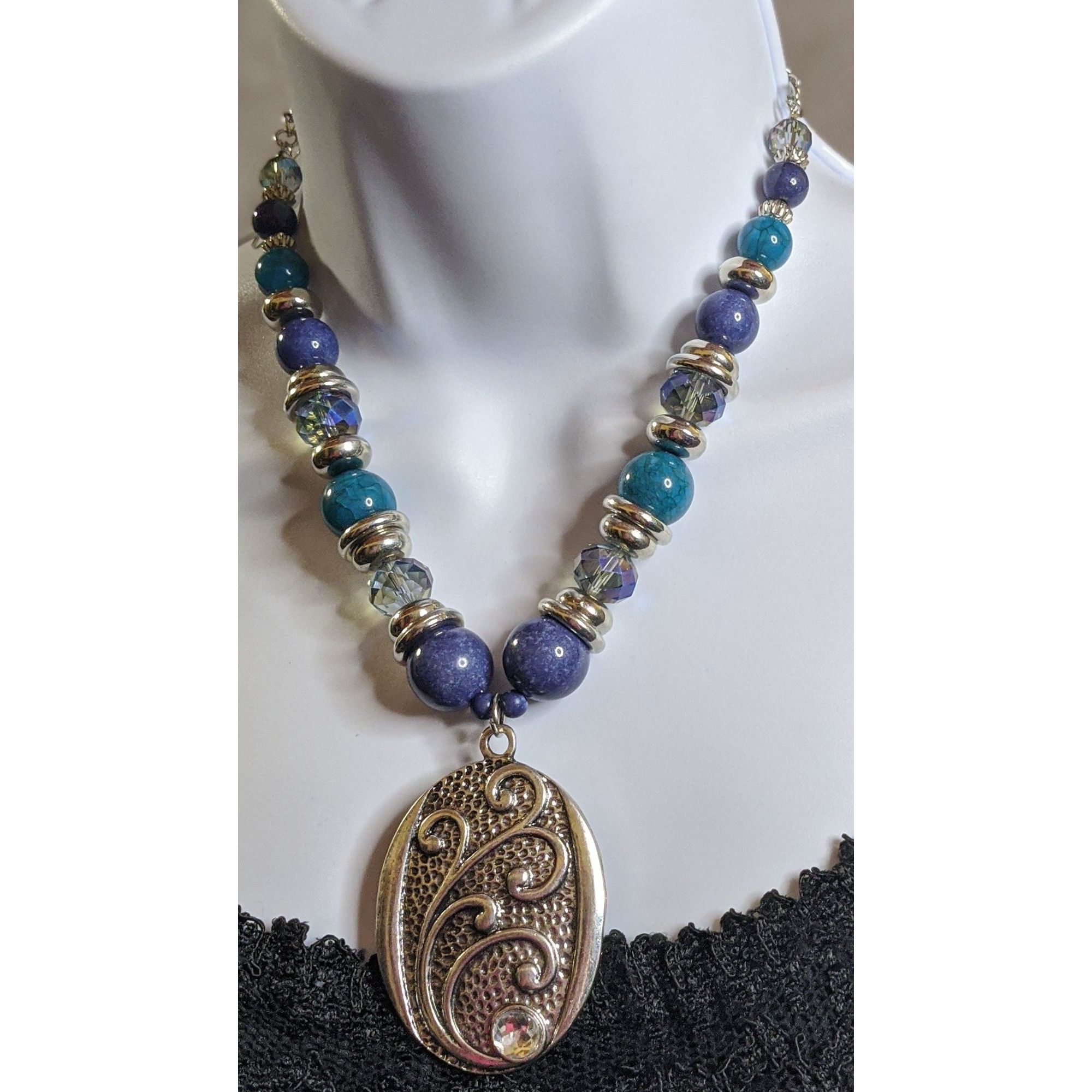 Other Julea Floral Beaded Necklace With Decorative Silver Tone Pen Size ONE SIZE - 5 Thumbnail