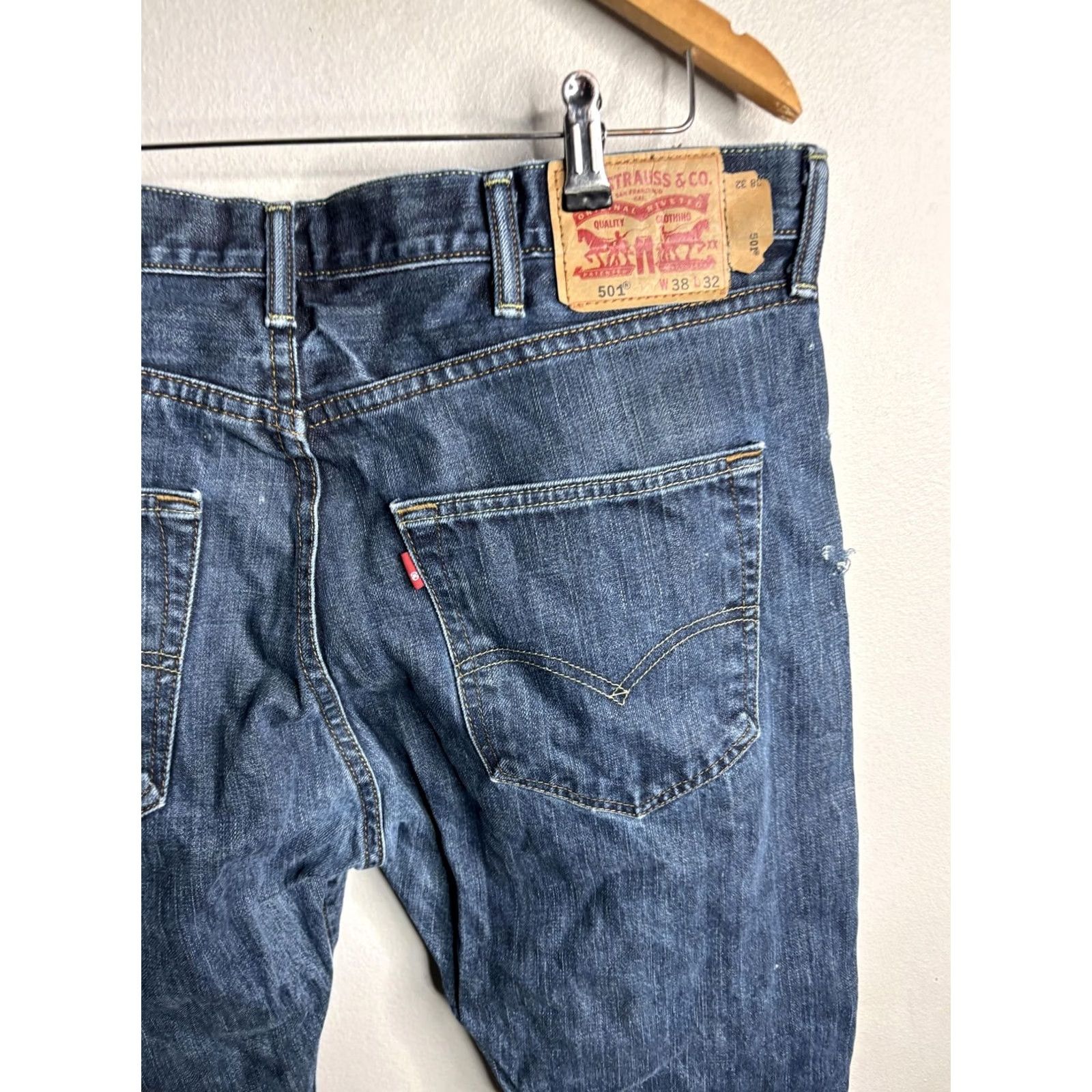 Levi's Levi'S 501 High Rise Mens Jeans Blue Medium Wash Distressed Denim Size US 38 / EU 54 - 2 Thumbnail