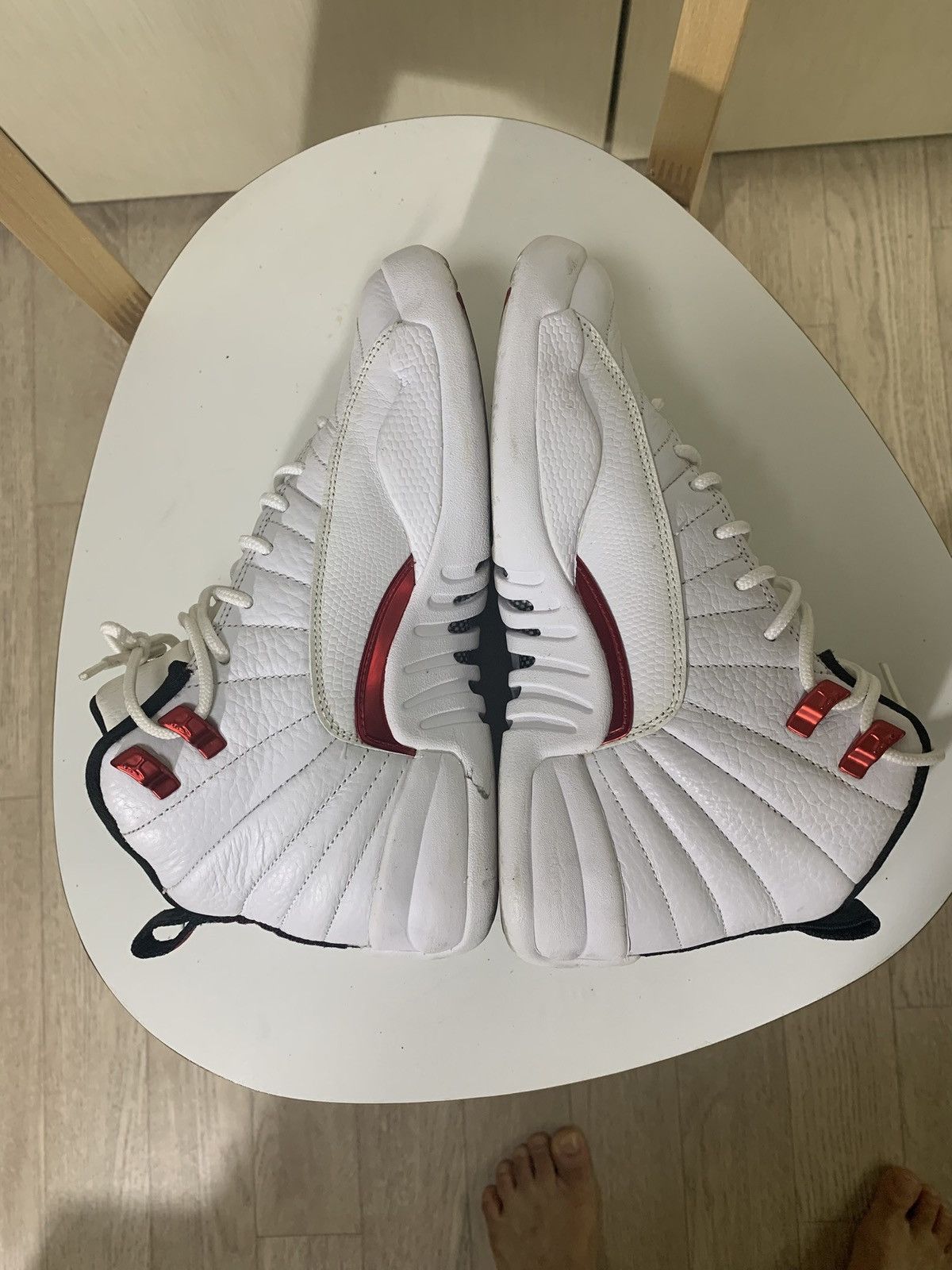 Nike Nike Air Jordan 12 Retro Twist White Red Size 5.5 Size US 5.5 / EU 38 - 7 Thumbnail
