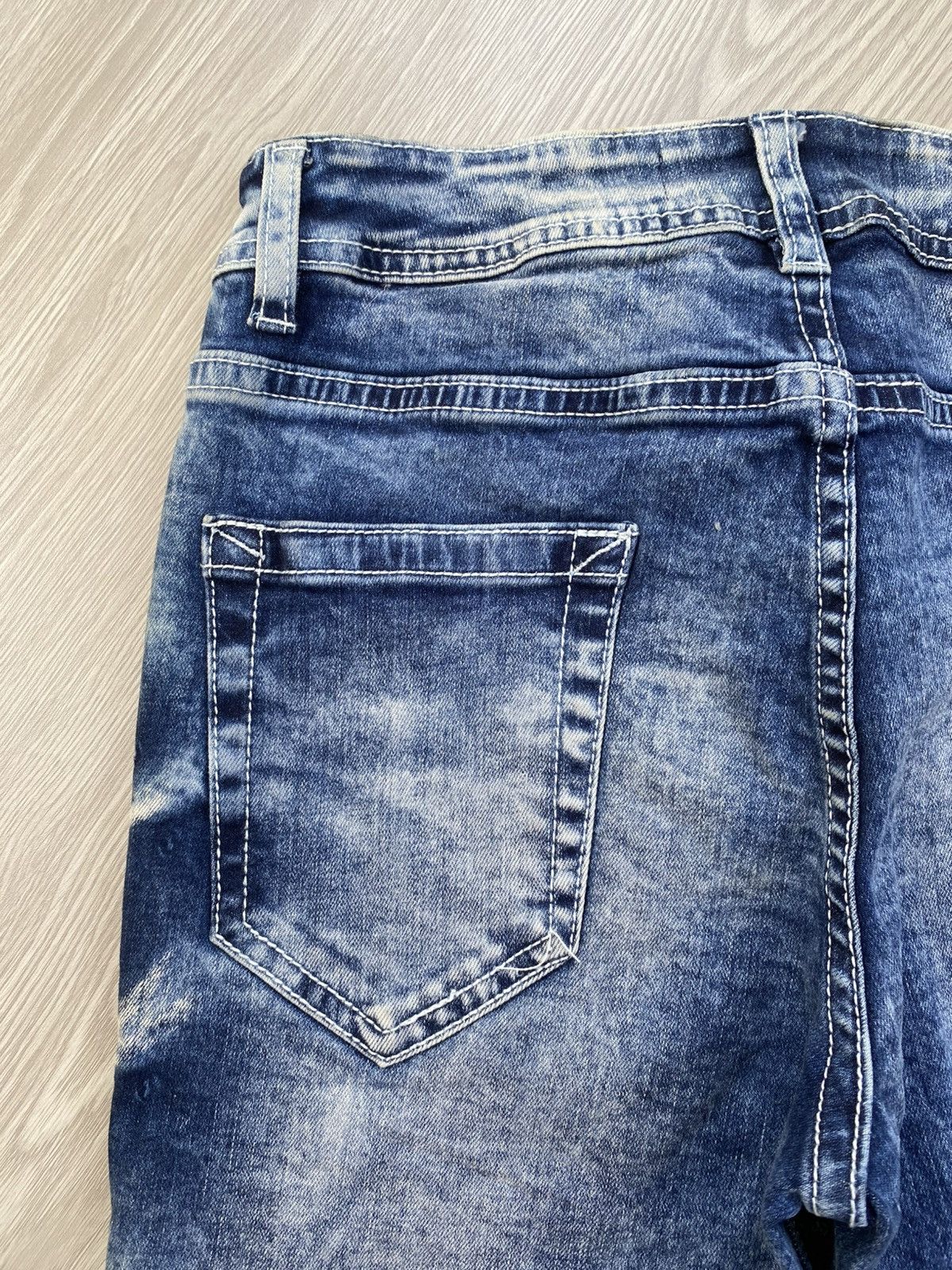 If Six Was Nine × Le Grande Bleu (L.G.B.) × Tornado Mart 2000s Cavaria Fuga Clawmark Nice Faded Skinny Jeans Size US 26 / EU 42 - 14 Thumbnail