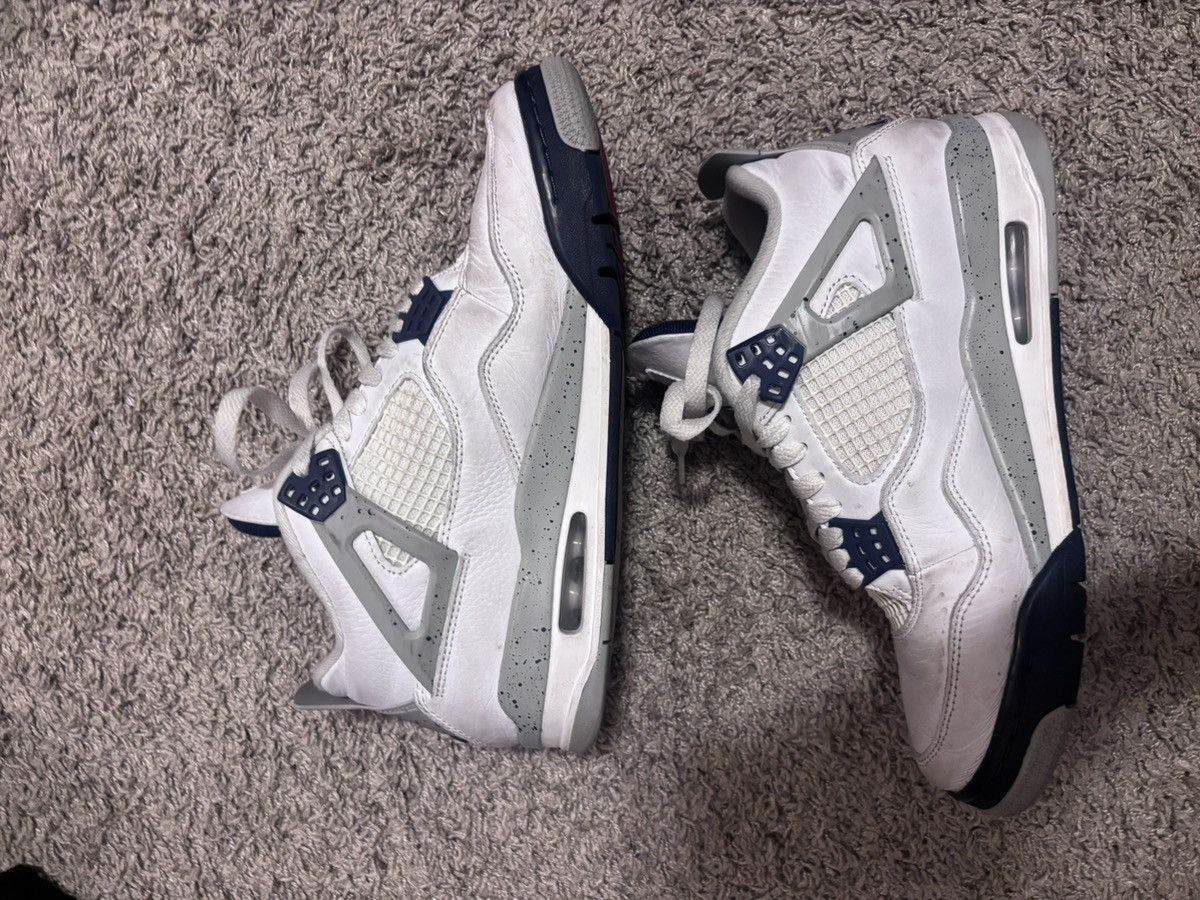 Nike Jordan 4 Retro Midnight Navy Size US 8 / EU 41 - 2 Thumbnail