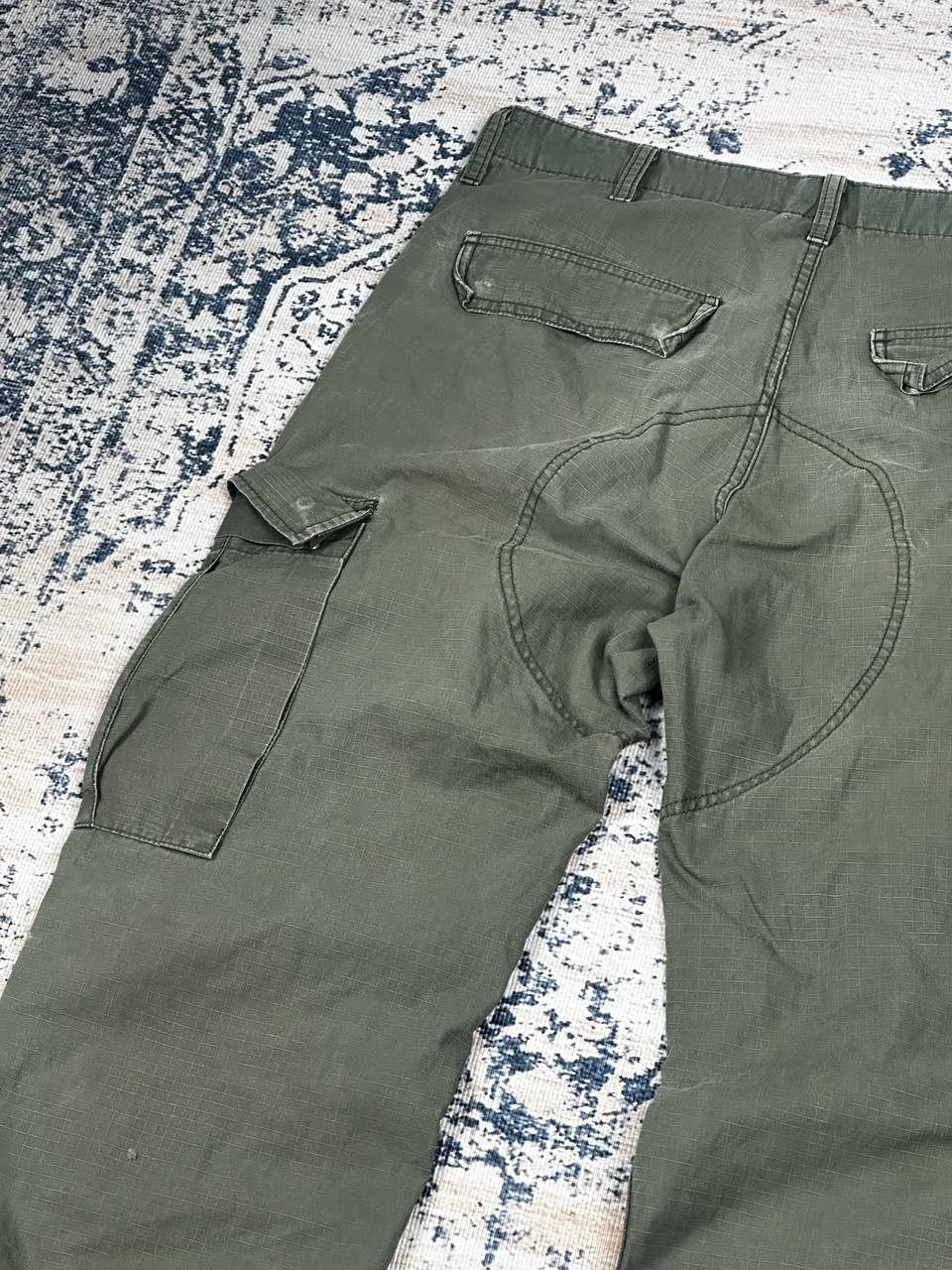 Carhartt Vintage Carhartt Cargo Distressed Baggy Pants Size US 33 - 16 Thumbnail