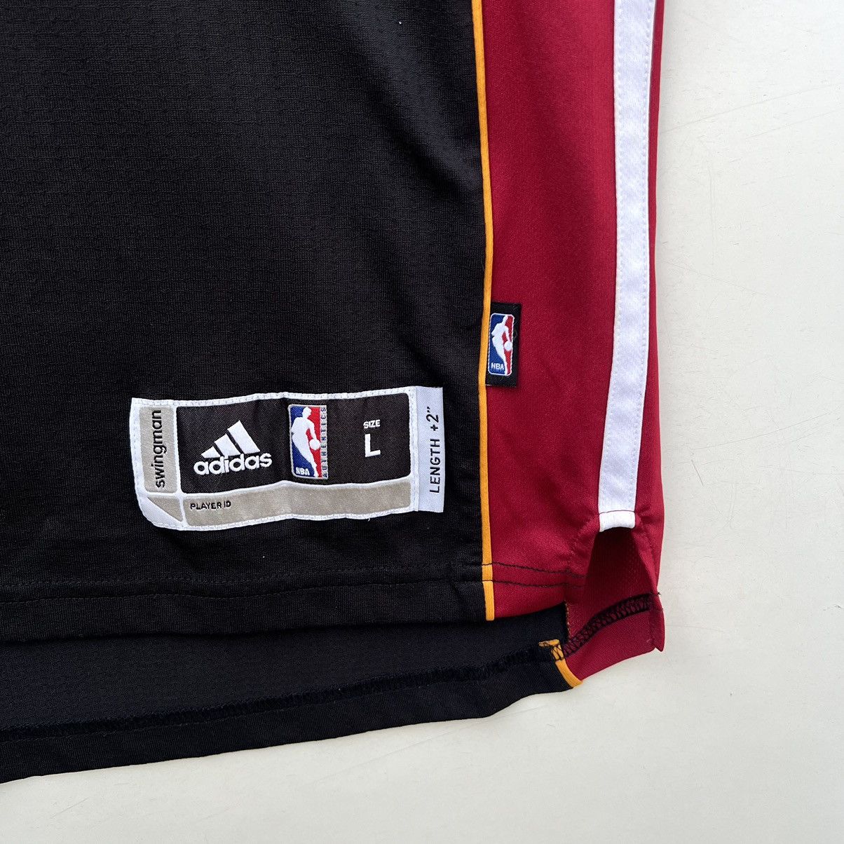 Adidas Dwyane Wade Adidas Miami Heat Basketball Jersey NBA Size US L / EU 52-54 / 3 - 2 Thumbnail