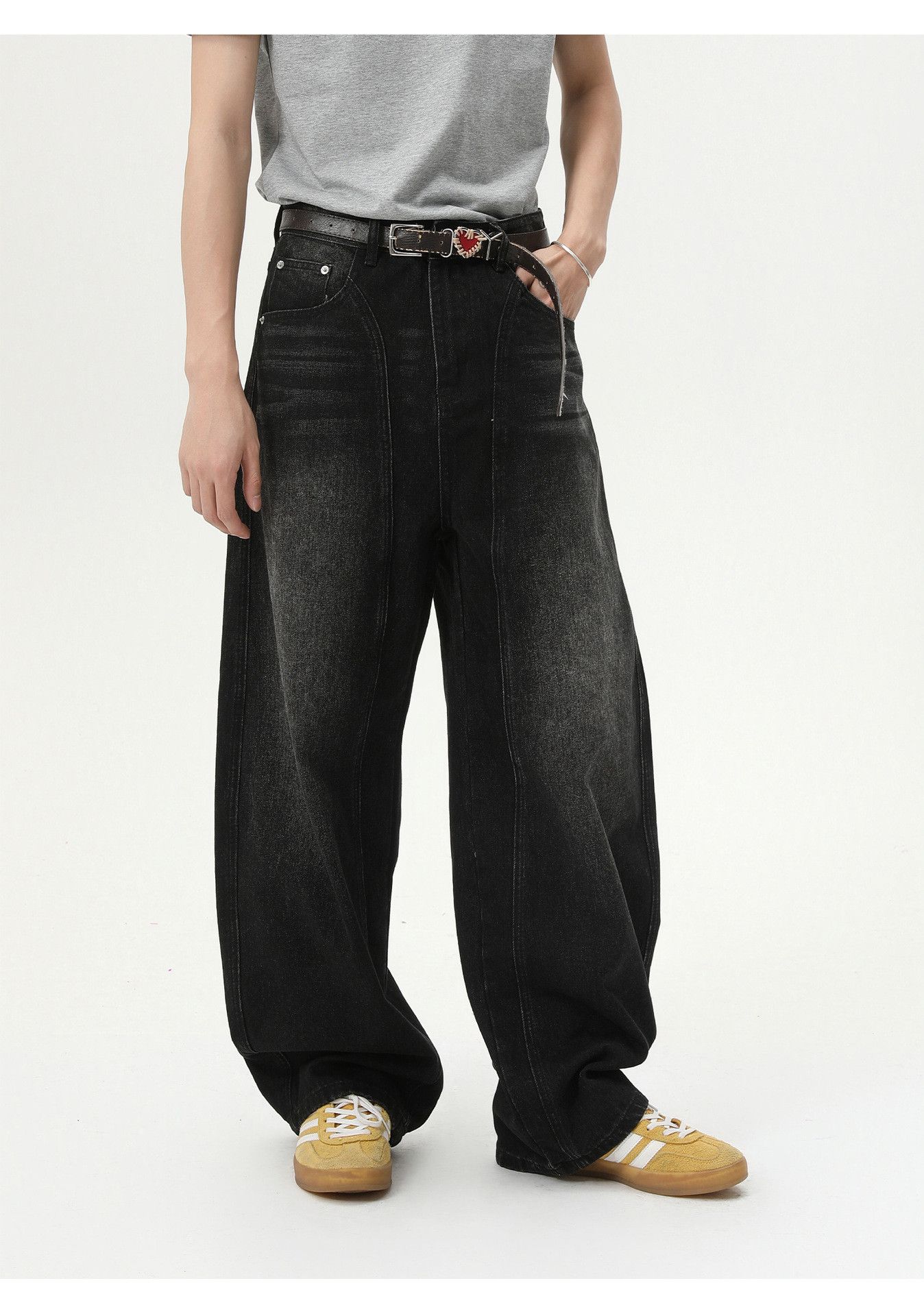 Vintage Men's distressed casual loose wide-leg washed curved jeans Size US 32 / EU 48 - 3 Thumbnail