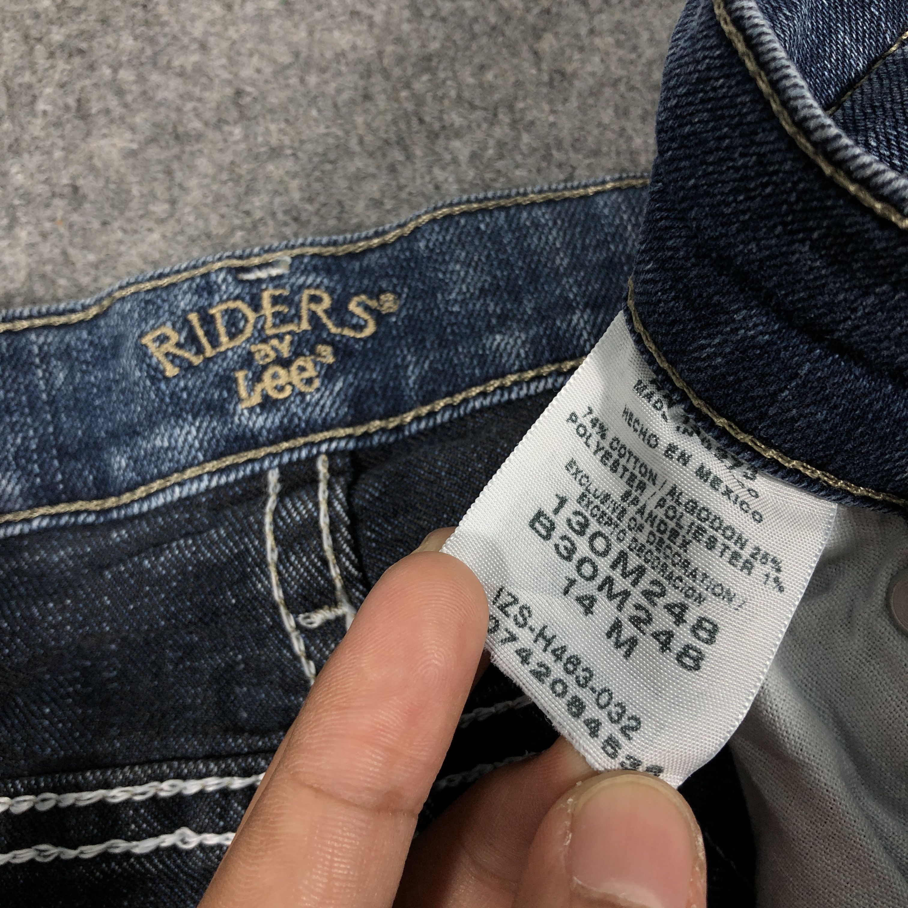 Lee × Vintage Womens Vintage Lee Riders Jeans L859W Size 34" / US 12 / IT 48 - 9 Thumbnail