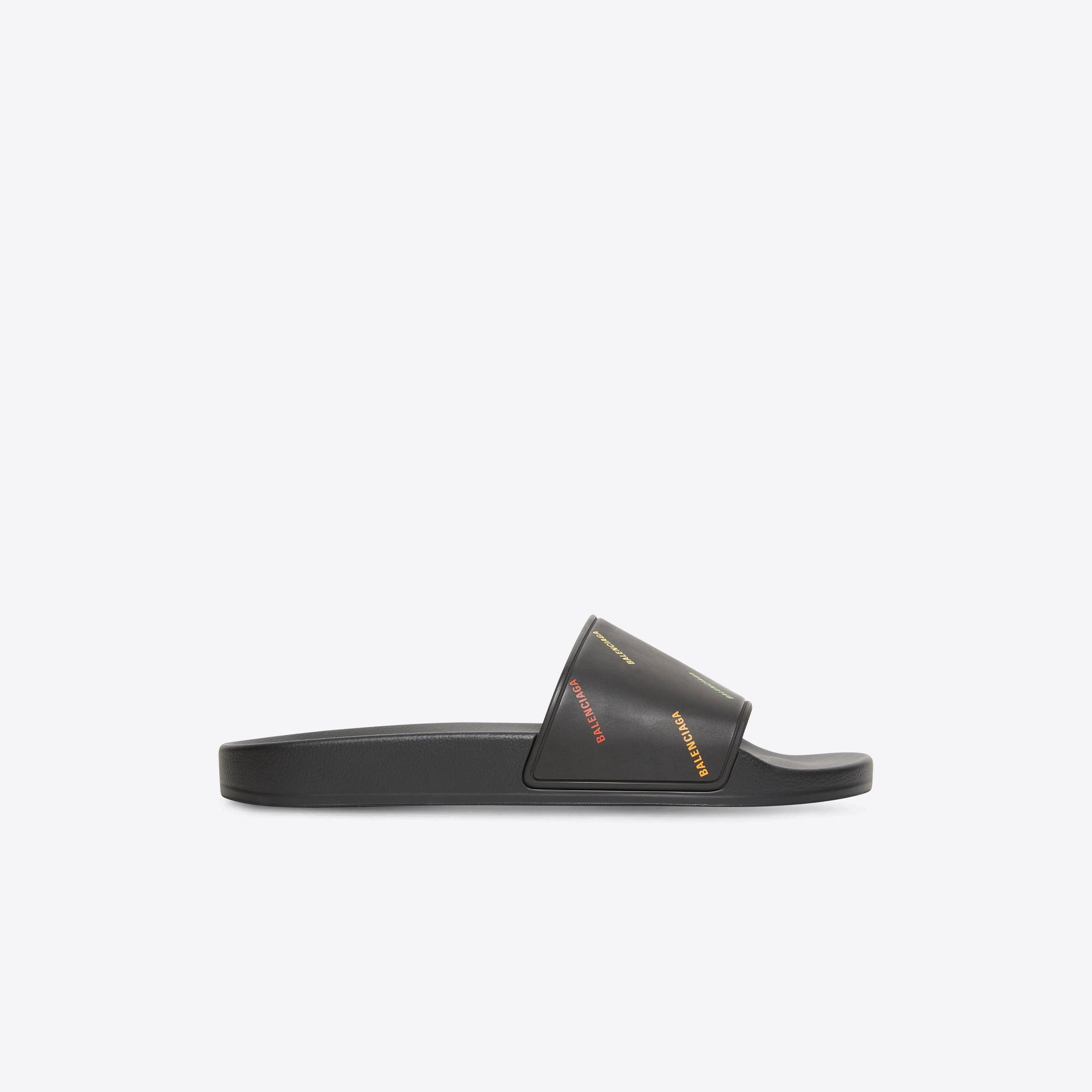 oc11z10624 Pride 22 Pool Slide Sandal Allover Logo in Black