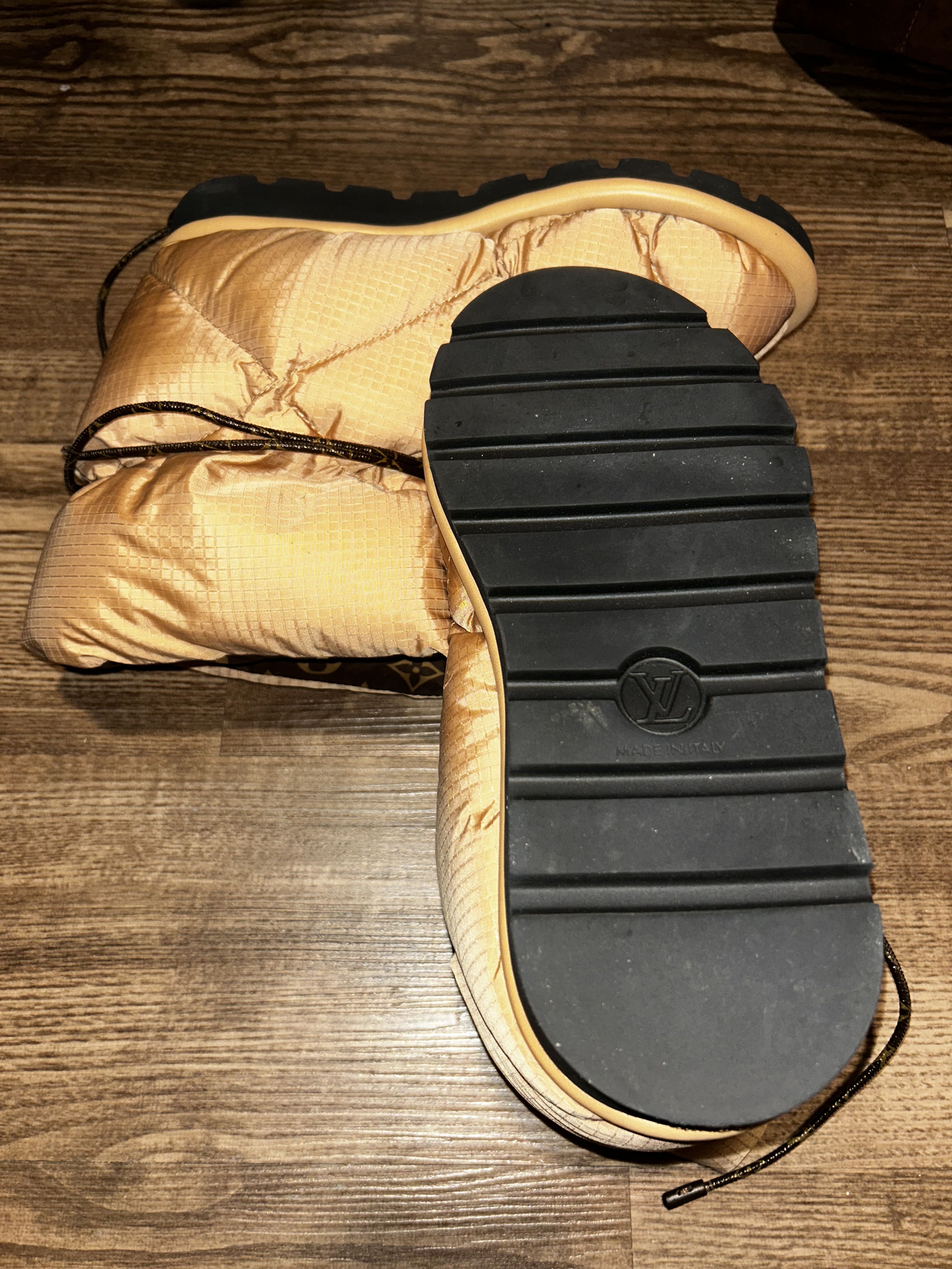 Louis Vuitton Louis Vuitton Pillow Comfort Ankle Boot Beige Size 38New Size US 8 / IT 38 - 4 Thumbnail