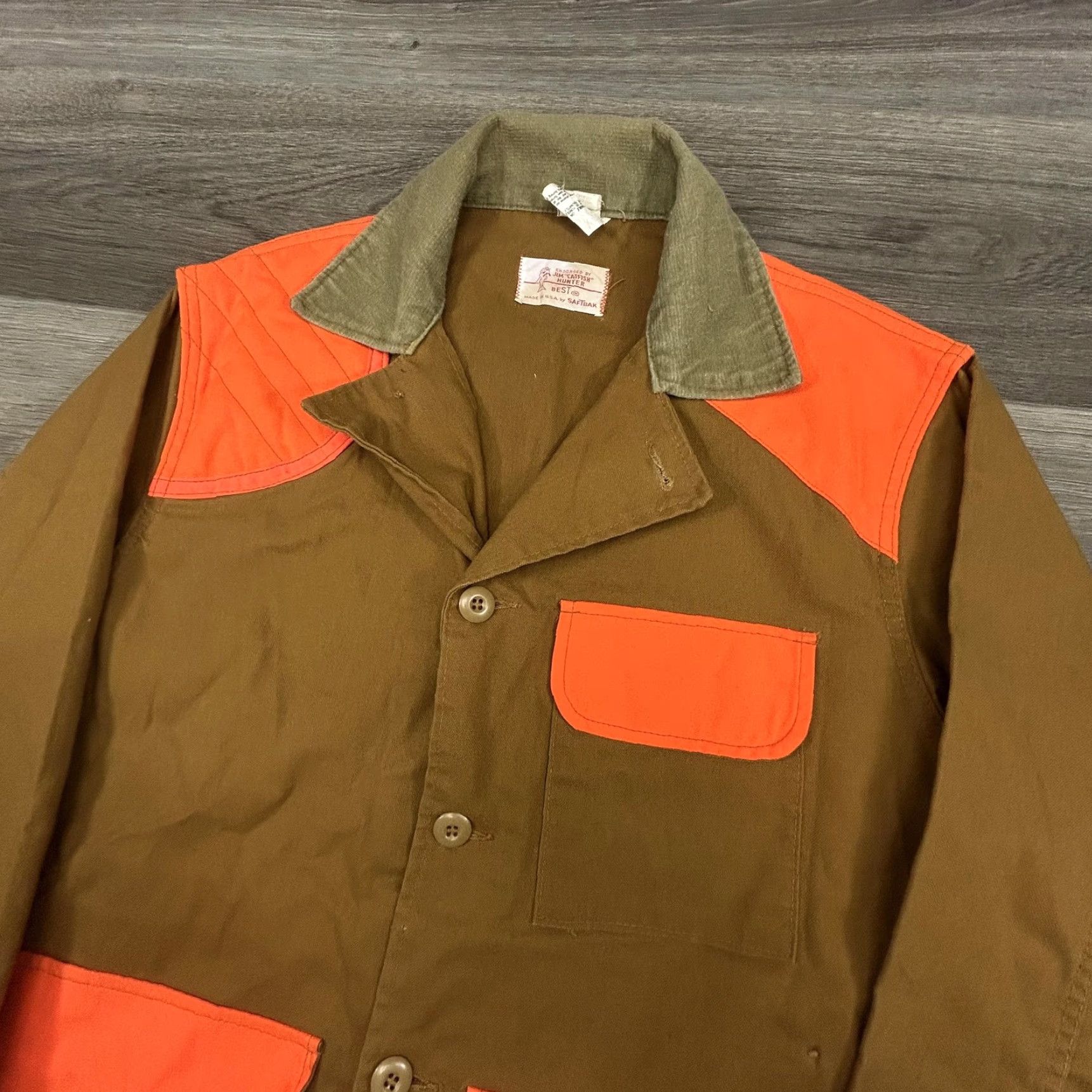 Vintage VINTAGE Saf-T-Bak Jacket Mens Large Hunting Blaze Orange Canvas Cotton Mid-Length Olive Lining Pockets Back Game Pouch Size US L / EU 52-54 / 3 - 5 Thumbnail