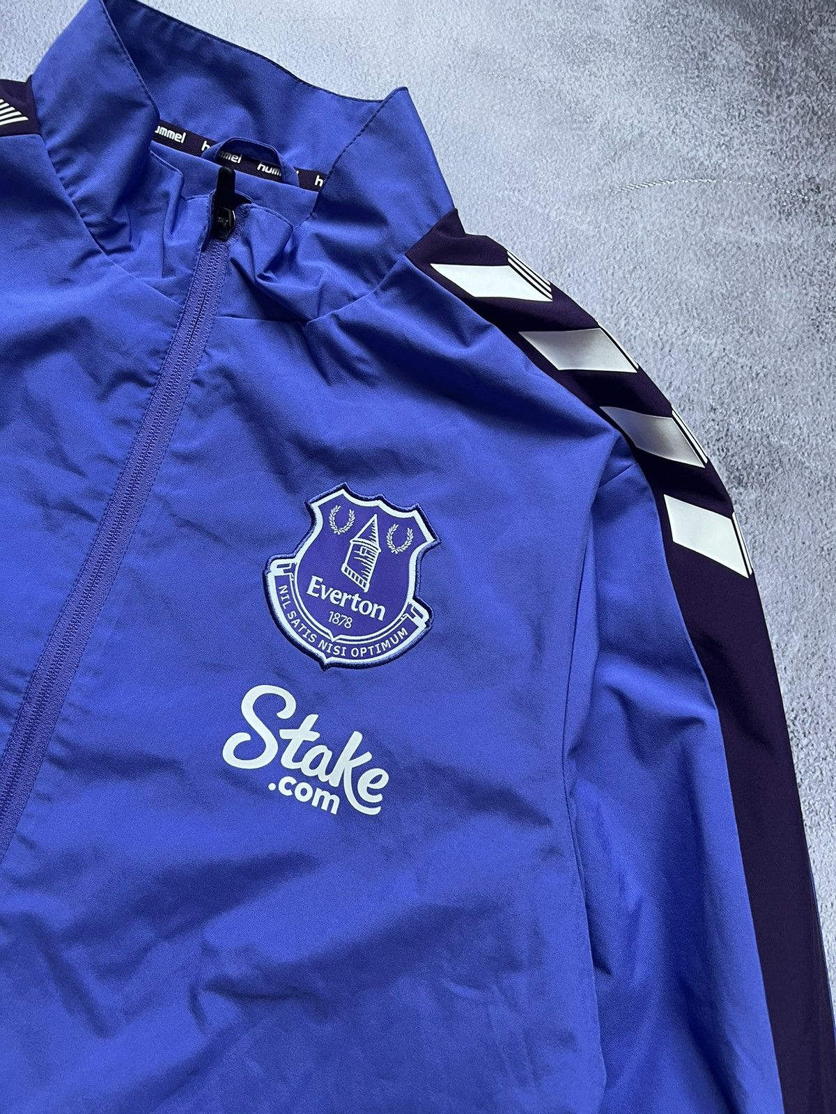Hummel Hummel Everton Football Training Jacket Season 23/24 Size M Size US M / EU 48-50 / 2 - 4 Thumbnail