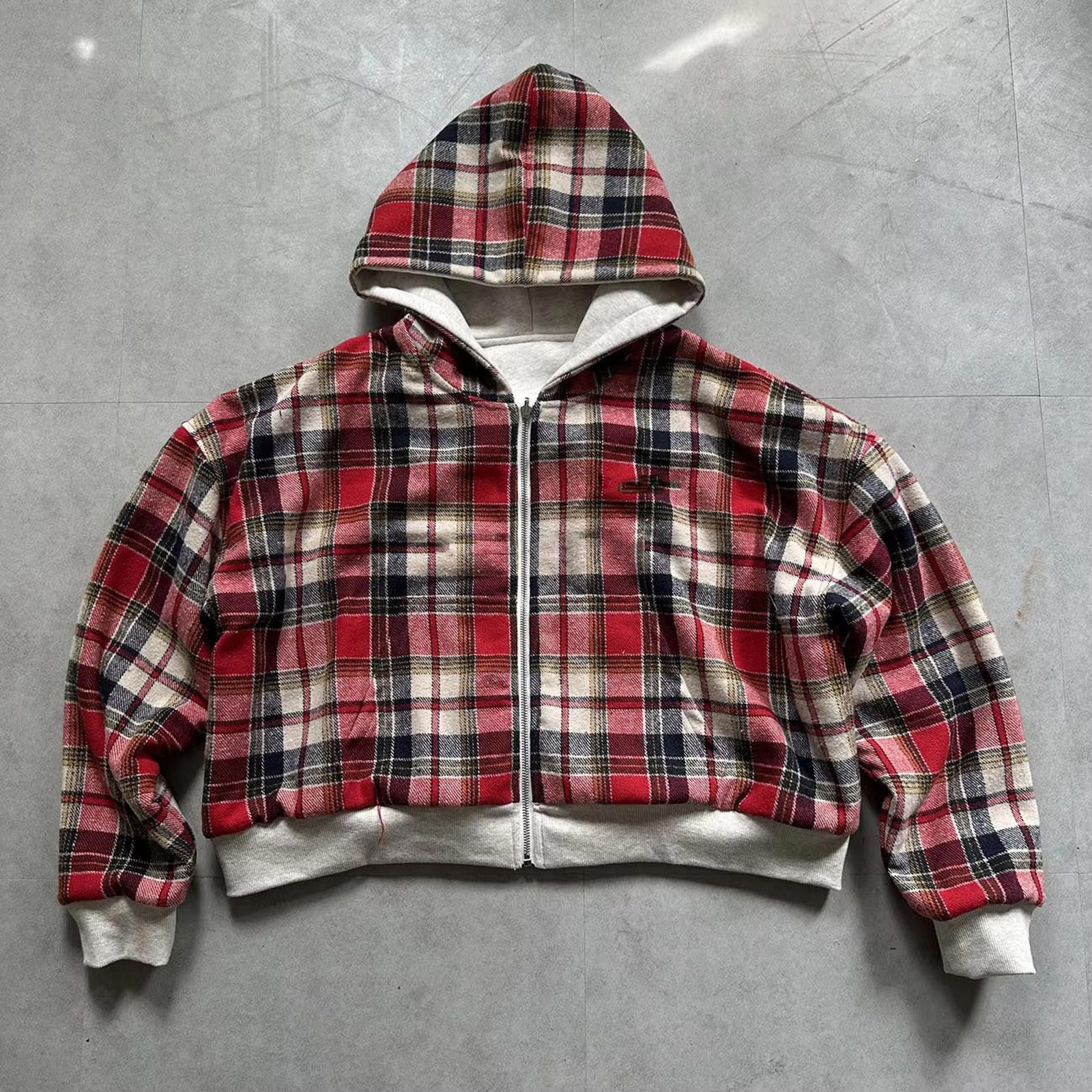 Japanese Brand Reversible Red Plaid and Cream Zip-Up Hoodie Size US M / EU 48-50 / 2 - 5 Thumbnail