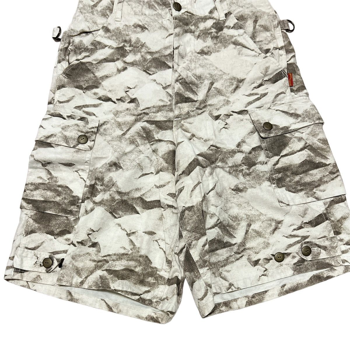 20471120 Beauty Beast Abstract Cargo Short pants Size US 28 / EU 44 - 4 Thumbnail