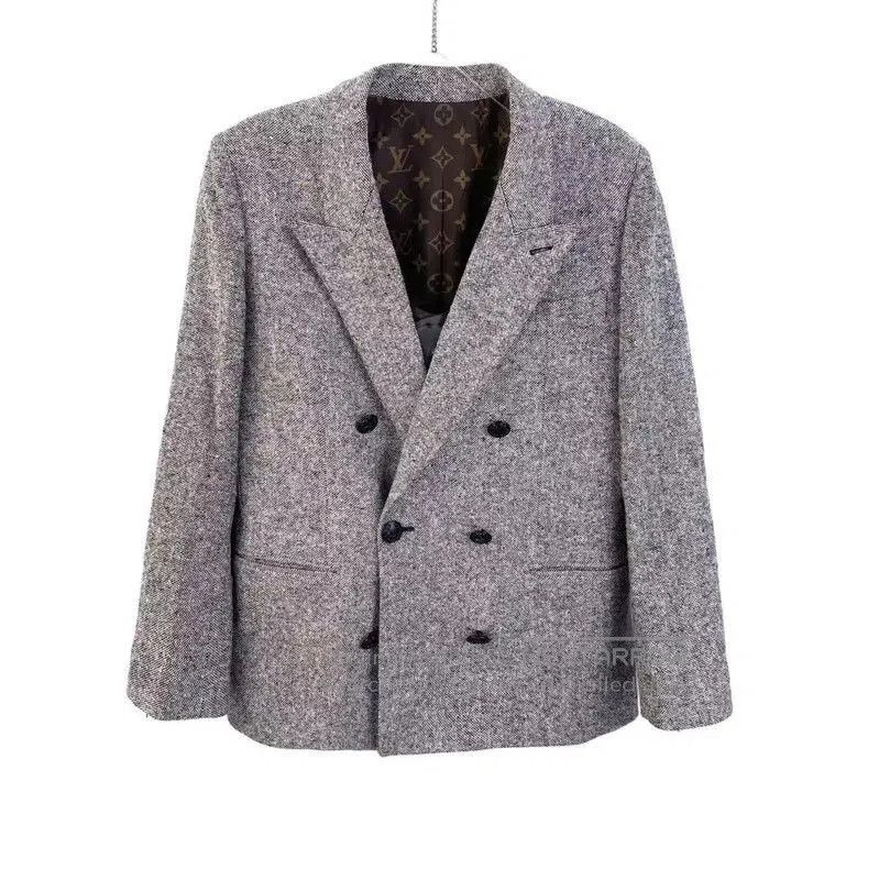Louis Vuitton Louis Vuitton Wool Blend Women's Coat . Size XXS / US 00 / IT 34 - 1 Thumbnail