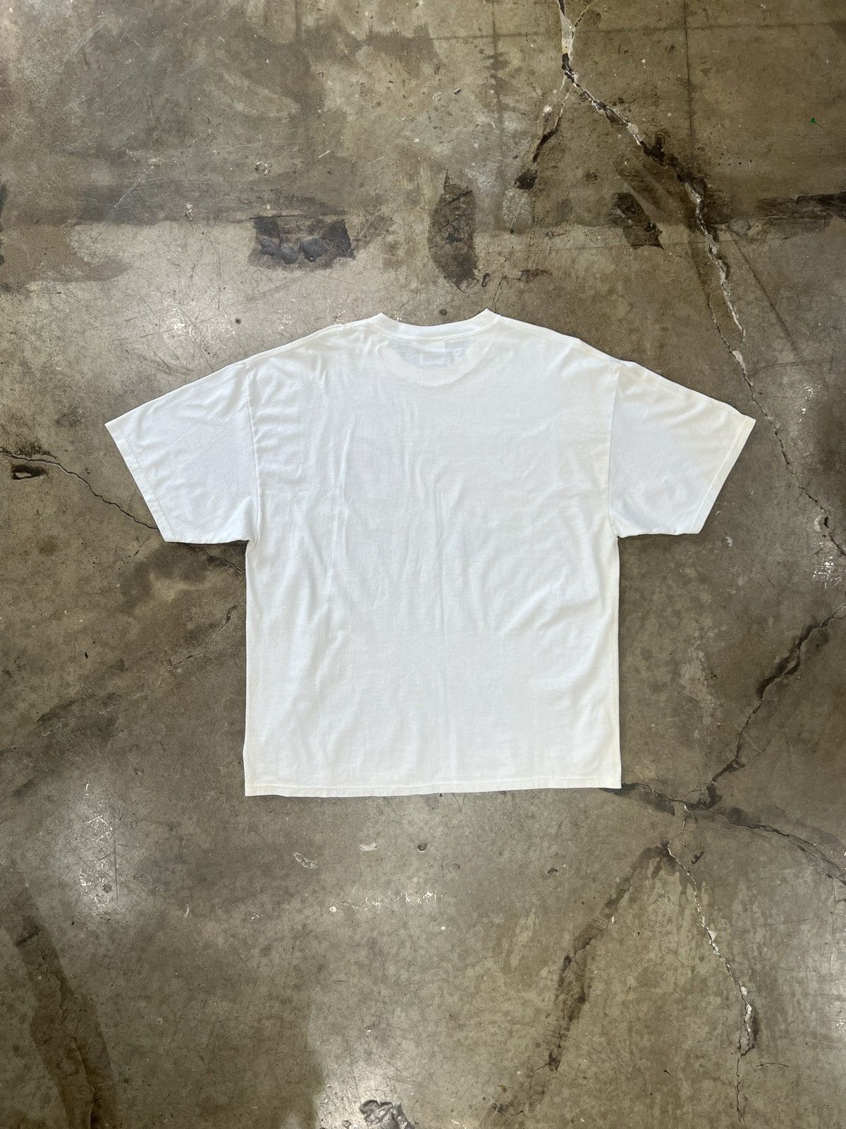 Vintage Vintage God Is In Control Religious Jesus Tee XL Size US XL / EU 56 / 4 - 4 Thumbnail
