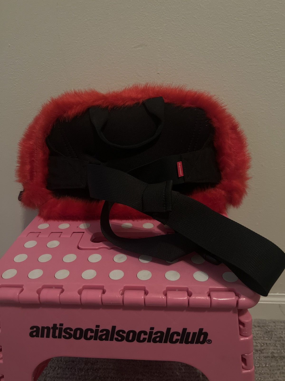 Supreme × The North Face Supreme The North Face Faux fur waist bag Size ONE SIZE - 3 Thumbnail