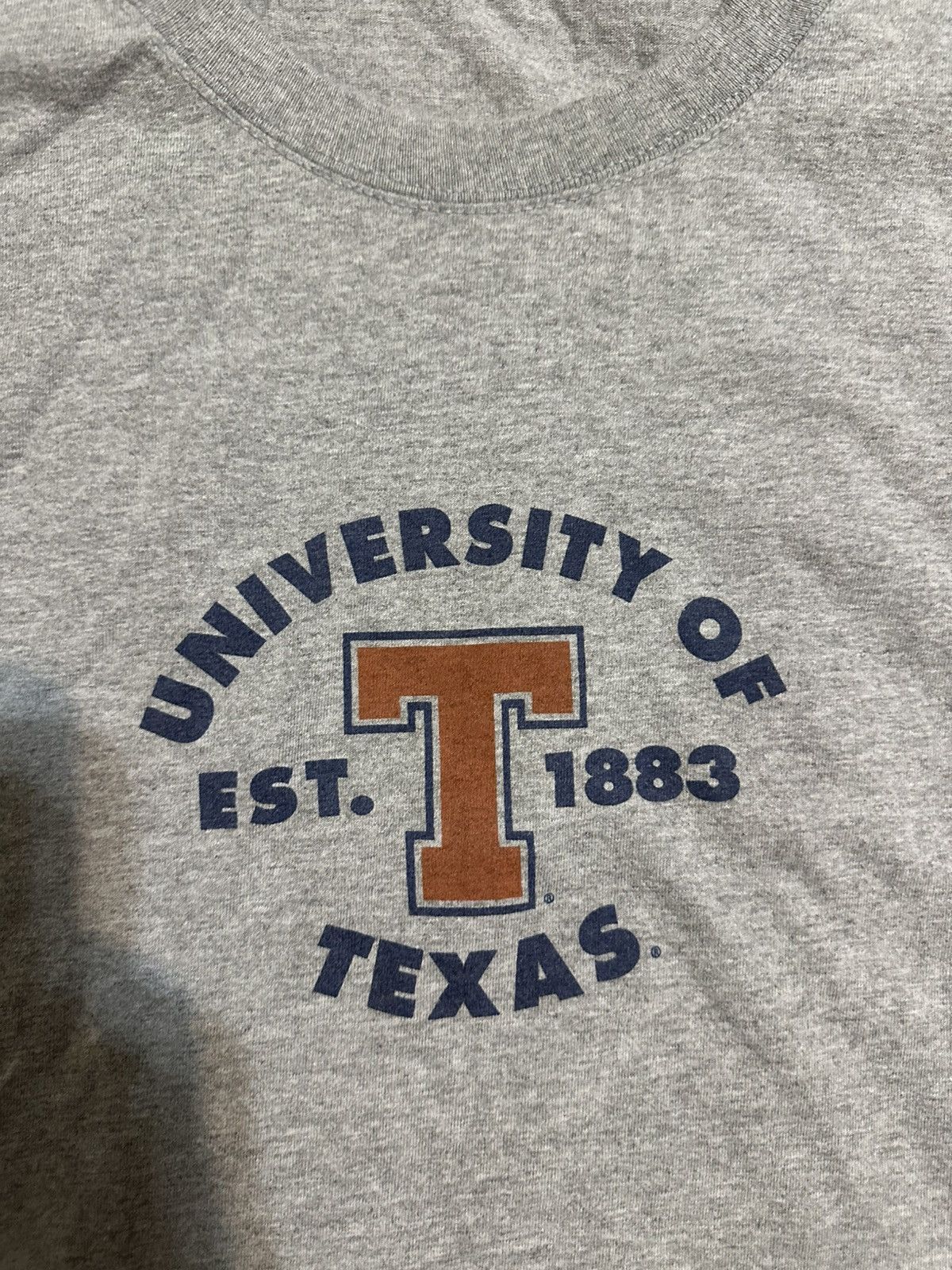 NCAA Vintage NCAA Texas Longhorns shirt 90s size xl Size US XL / EU 56 / 4 - 2 Thumbnail