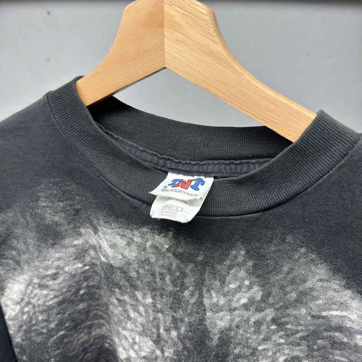 Vintage 90s Thrashed Faded Distressed Wolf Shirt ERD Grunge Chrome Size US L / EU 52-54 / 3 - 3 Thumbnail