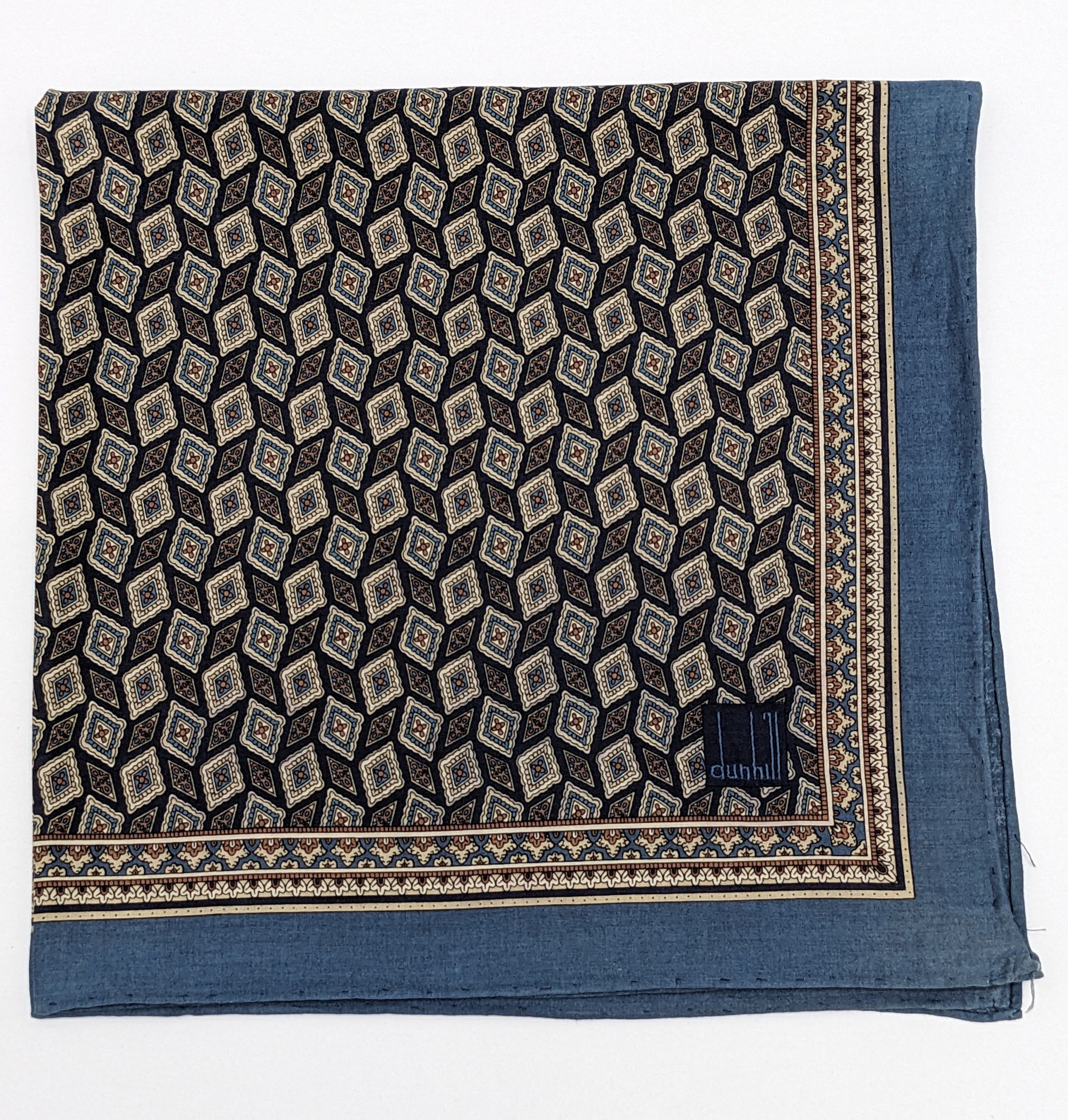 Alfred Dunhill VINTAGE ALFRED DUNHILL GEOMETRIC DIAMOND HANDKERCHIEF Size ONE SIZE - 1 Thumbnail