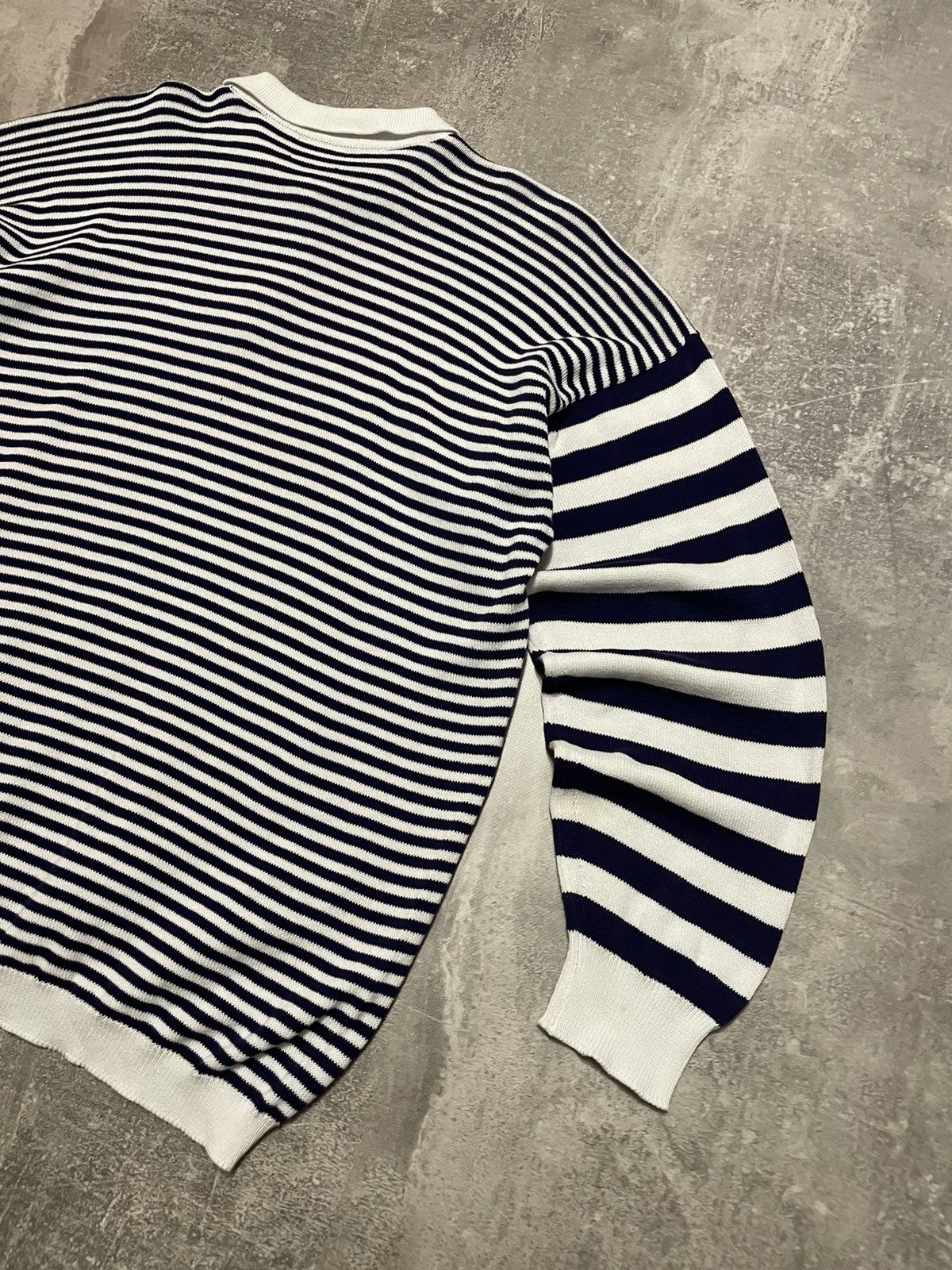 Johnstons Of Elgin Vintage Johnstons Of Elgin Striped Knit Sweater Size US L / EU 52-54 / 3 - 17 Thumbnail