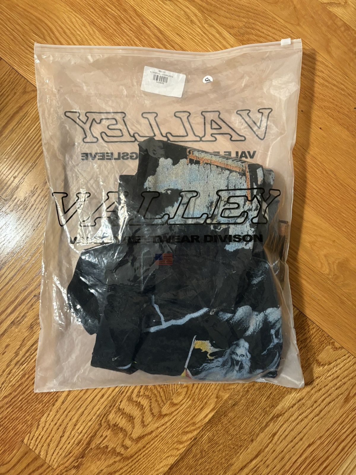 Vale Vale Forever Festival L/S Tee Size US S / EU 44-46 / 1 - 4 Thumbnail