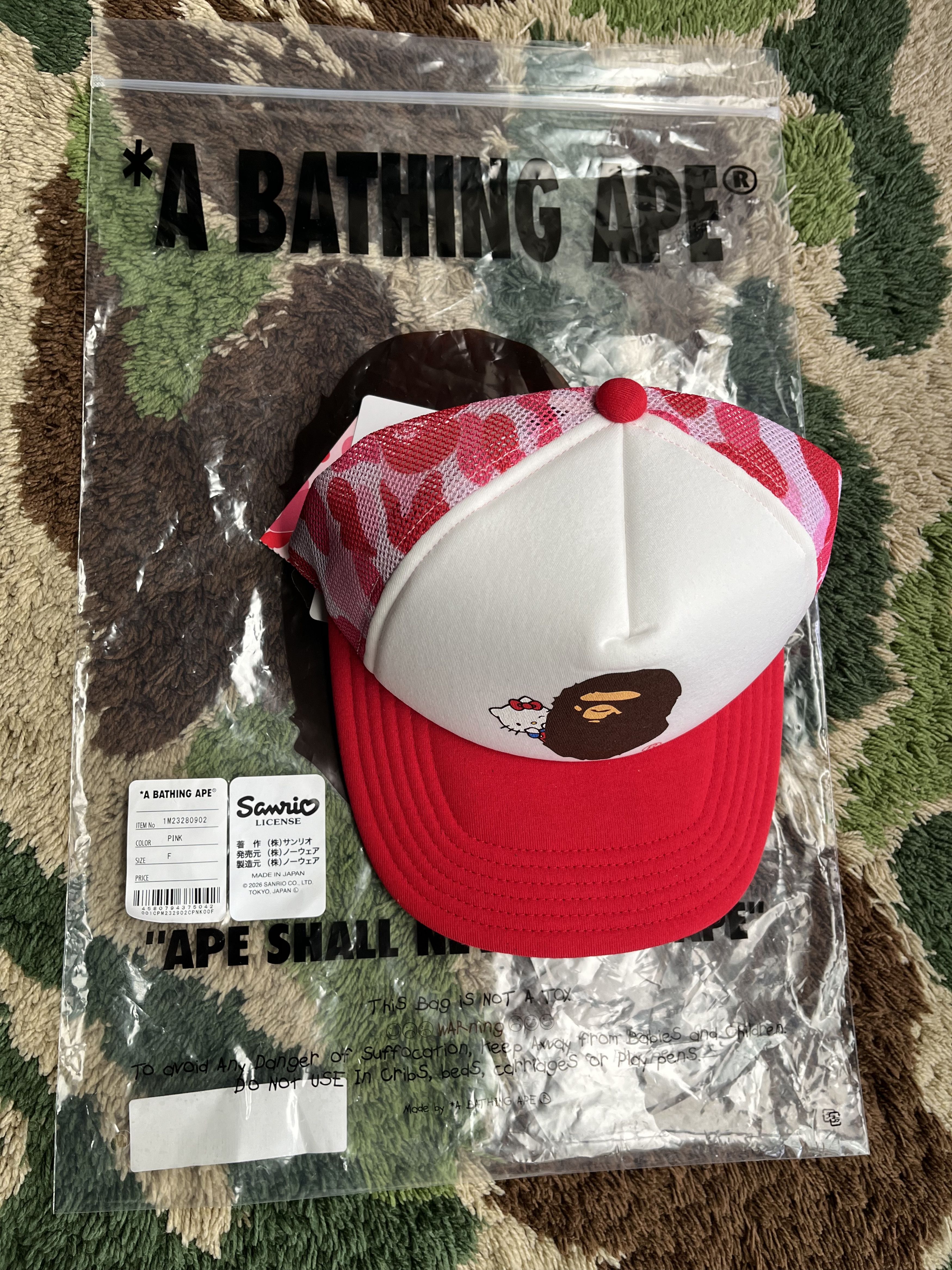 Bape BAPE SANRIO HELLO KITTY APE HEAD ABC CAMO MESH CAP Size ONE SIZE - 3 Thumbnail
