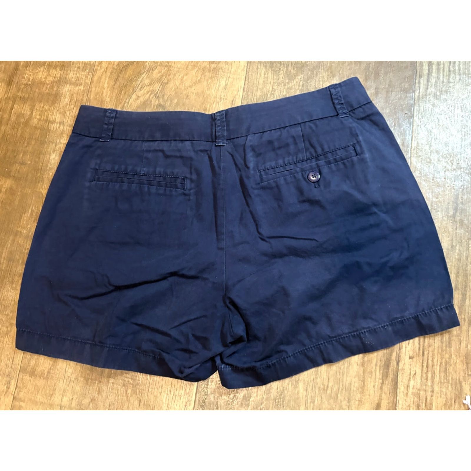 J.Crew J. Crew Chino Shorts Womens Size 6 Blue Broken In, Regular, Solid, Chino, Blue, Women, Size 6 Size 28" / US 6 / IT 42 - 7 Thumbnail