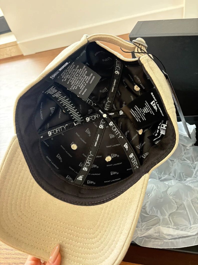Saint Laurent Paris Saint Laurent Paris cap Size ONE SIZE - 4 Thumbnail