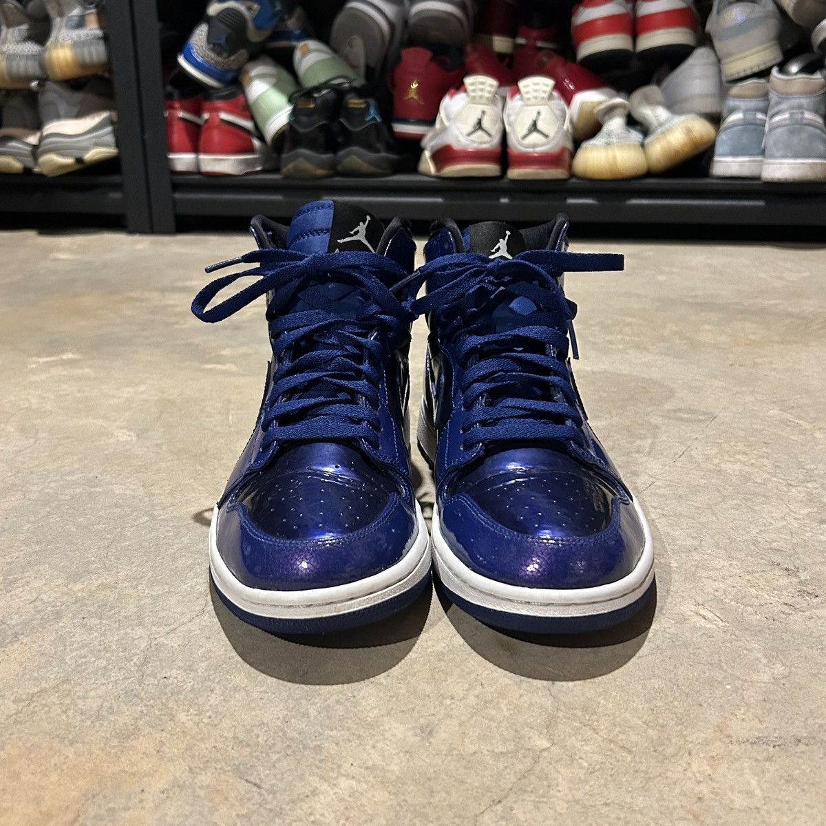 Jordan Brand Air Jordan 1 Retro Deep Royal 2016 US 10.5 Size US 10.5 / EU 43-44 - 5 Thumbnail