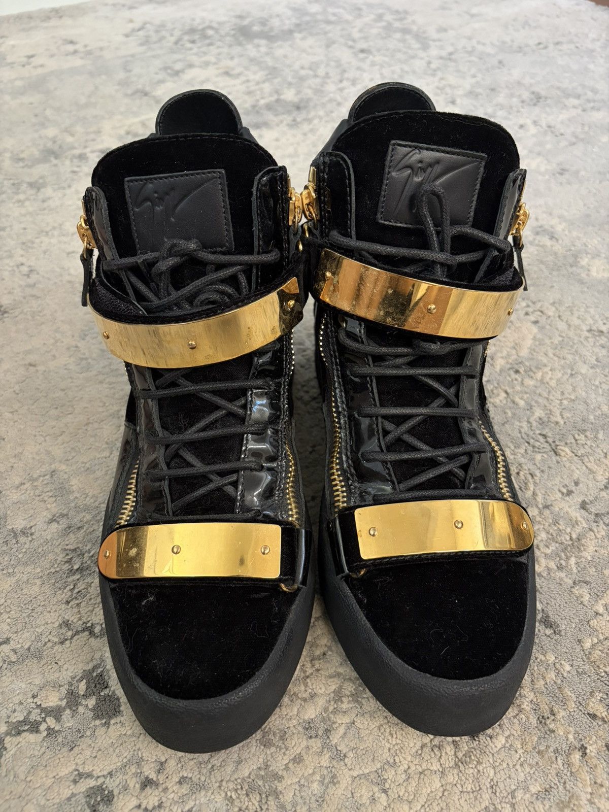 Giuseppe Zanotti Giuseppe Zanotti - Velour Gold Plate Zipper Sneakers Size US 10 / EU 43 - 2 Thumbnail