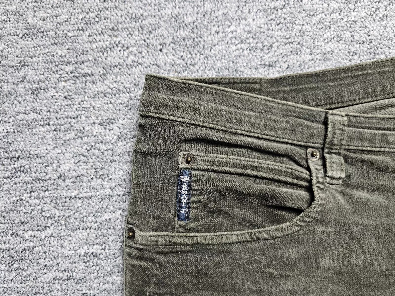 Armani Vintage Armani Corduroy Jeans L Comfort Fit Made in ITALY Size US 32 / EU 48 - 5 Thumbnail