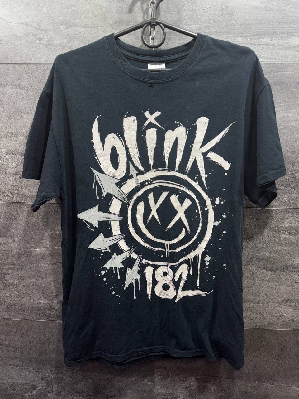 Band Tees Blink 182 Black T- Shirt Size US M / EU 48-50 / 2 - 1 Thumbnail