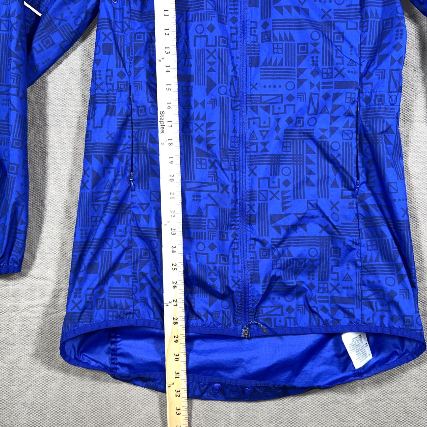 Adidas Jacket Windbreaker Geometric Full Zip Blue M Womens Running Activewear Vented Pocket Windbreaker