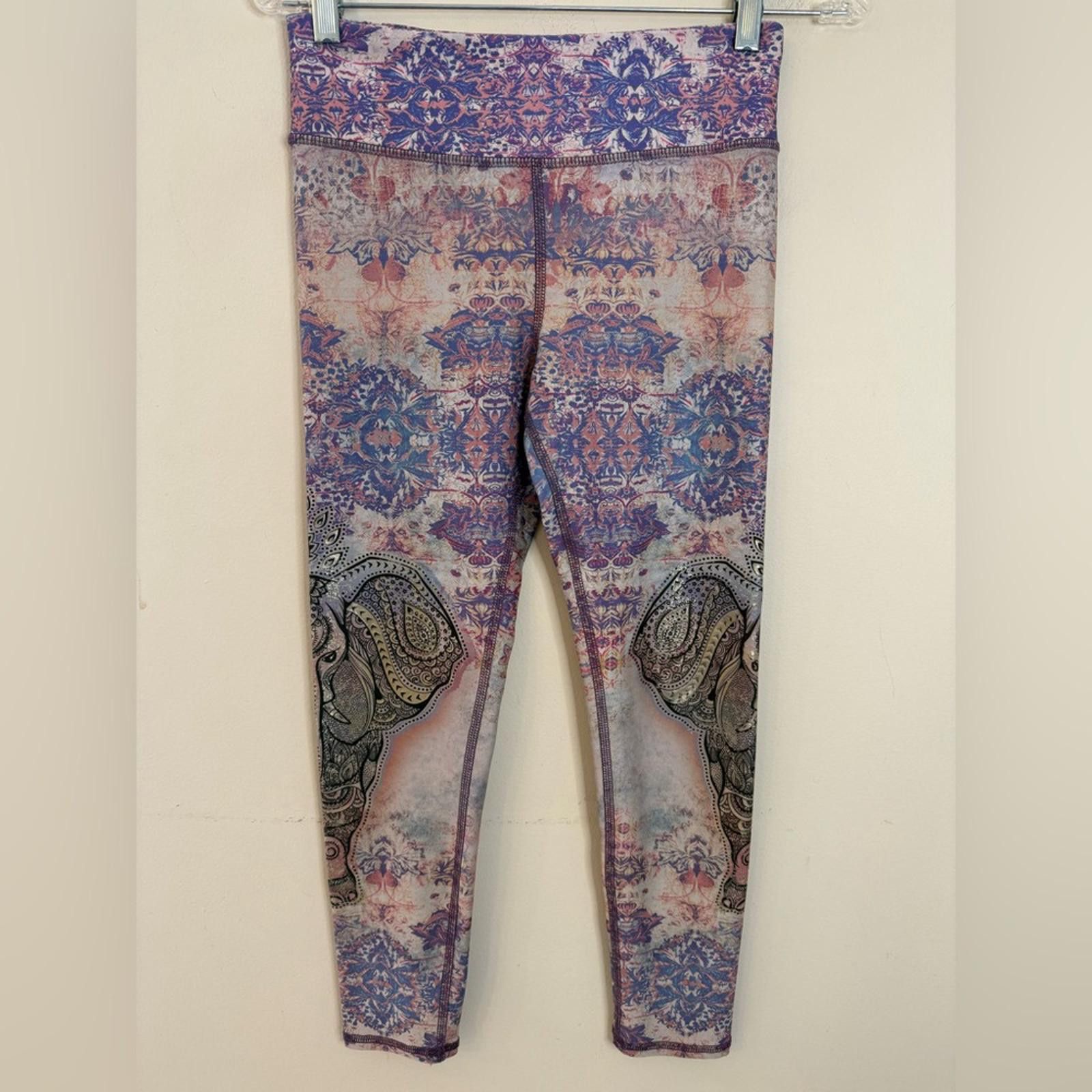 Other Evolution and Creation pastel paisley floral crop legging SM Size 28" / US 6 / IT 42 - 1 Thumbnail