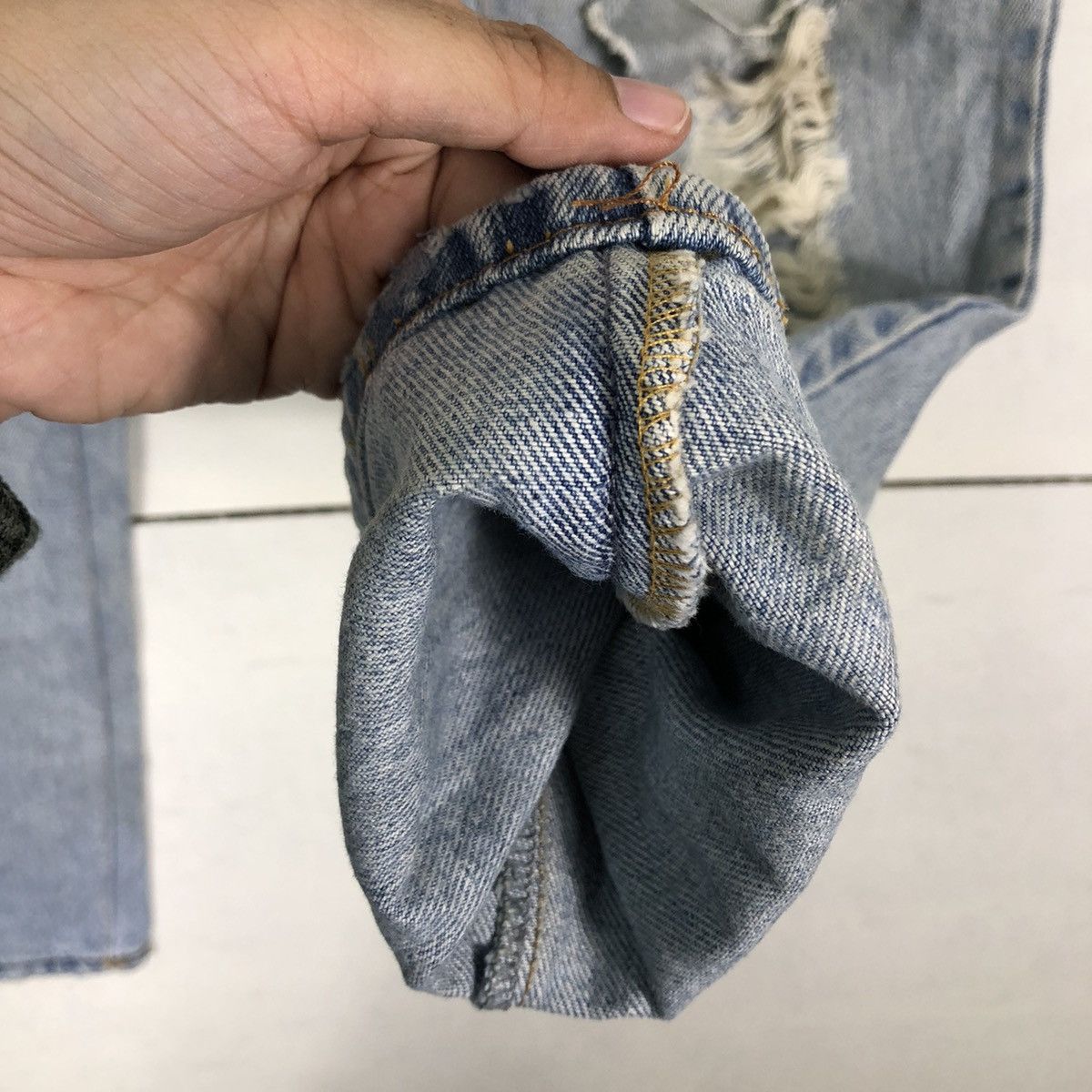 Levi's 🔥90’s Vintage Distressed Denim Jeans Levi’s Lot 550 Size US 32 / EU 48 - 12 Thumbnail