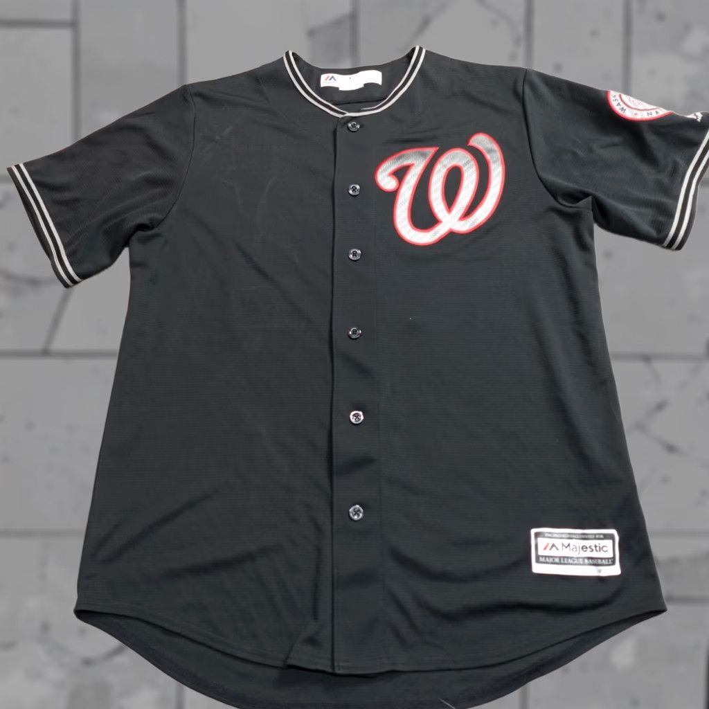 Vintage Majestic Bryce Harper Jersey Baseball Washington Nationals Black L Short Sleeve V-Neck Button Up Casual Mens Size US L / EU 52-54 / 3 - 1 Thumbnail