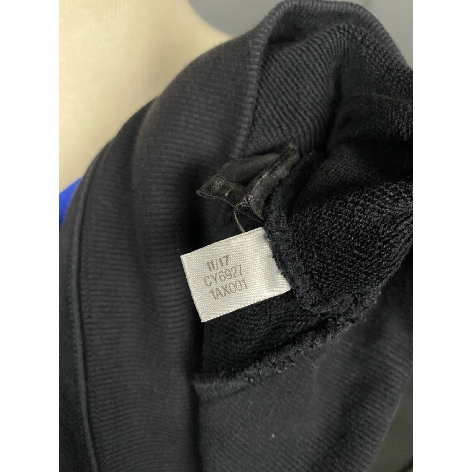 Y-3 Y-3 x Adidas Small Logo Men's Black Crewneck Sweatshirt Swea Size US XS / EU 42 / 0 - 11 Thumbnail