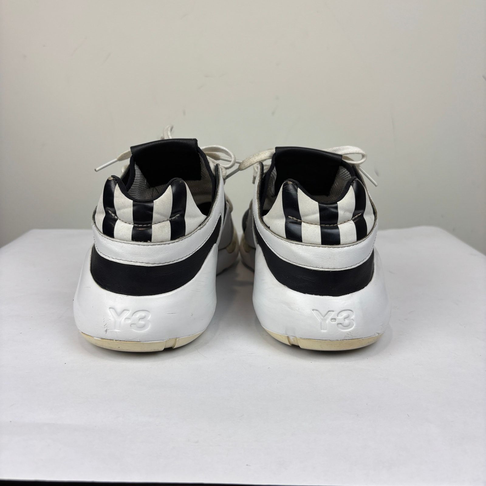 Adidas × Y-3 × Yohji Yamamoto Rare Adidas Y-3 Yohji Yamamoto QR Run Boost Shoes Sneakers 9 Size US 9 / EU 42 - 4 Thumbnail