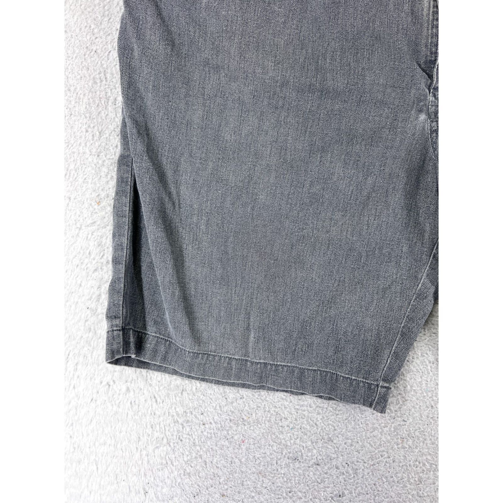 Tommy Bahama Tommy Bahama Shorts Men 40 Gray Silk Cotton Blend Herringbone Vacation Resort Size US 40 / EU 56 - 3 Thumbnail