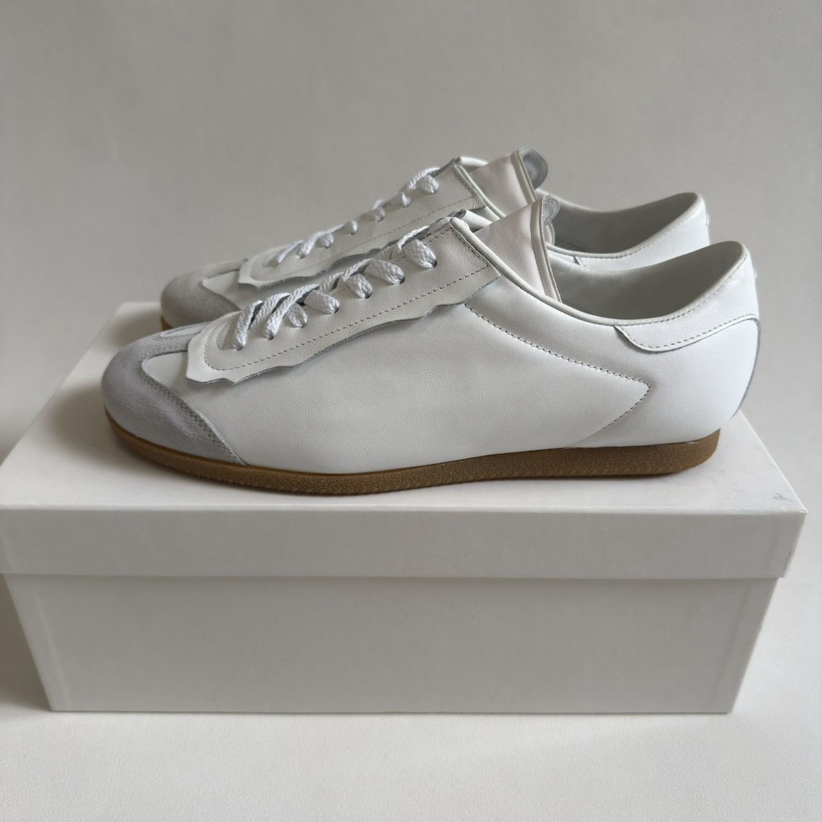 Maison Margiela Sample White Leather ‘Featherlight’ Sneakers Size US 10 / EU 43 - 18 Thumbnail