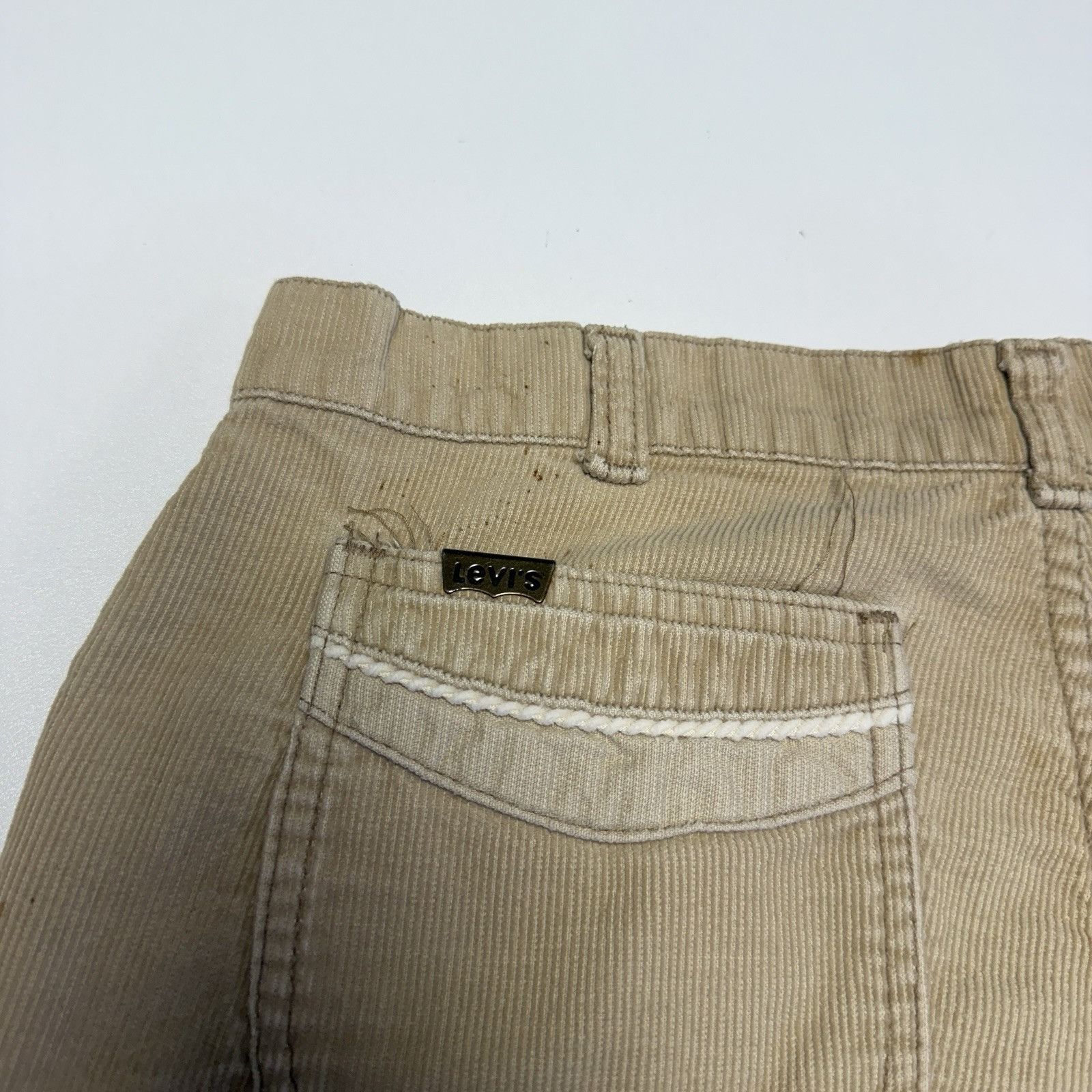 Levi's Vintage Levi's Corduroy Pants Mens 30x30 Tan Size US 30 / EU 46 - 7 Thumbnail