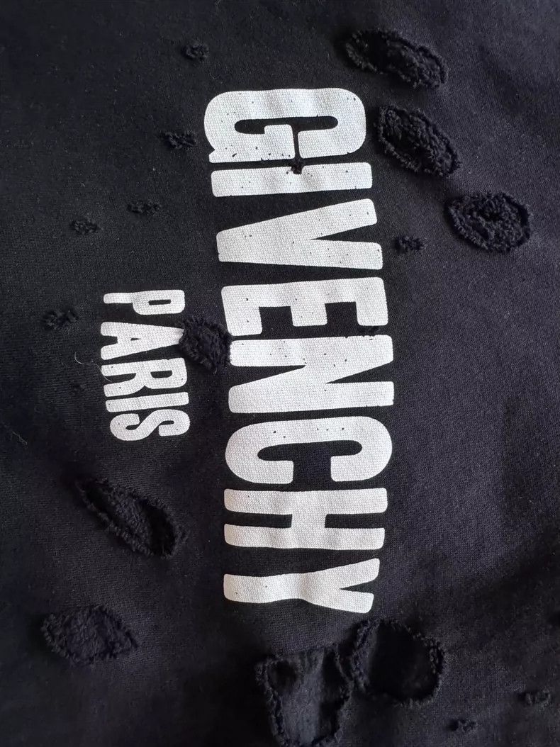 Givenchy Givenchy Ripped Hoodie L Size Size US L / EU 52-54 / 3 - 2 Thumbnail