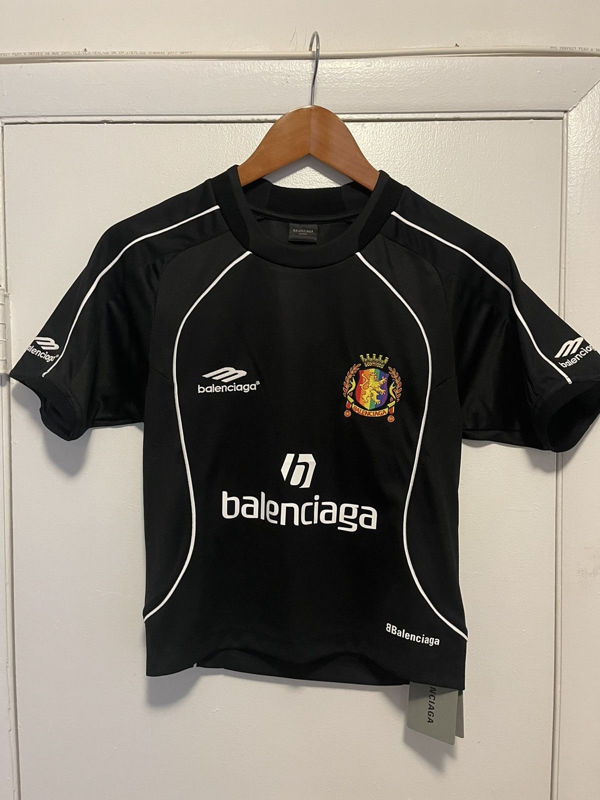 Balenciaga Lion Crest Cropped Soccer Jersey Winter 23 | Grailed