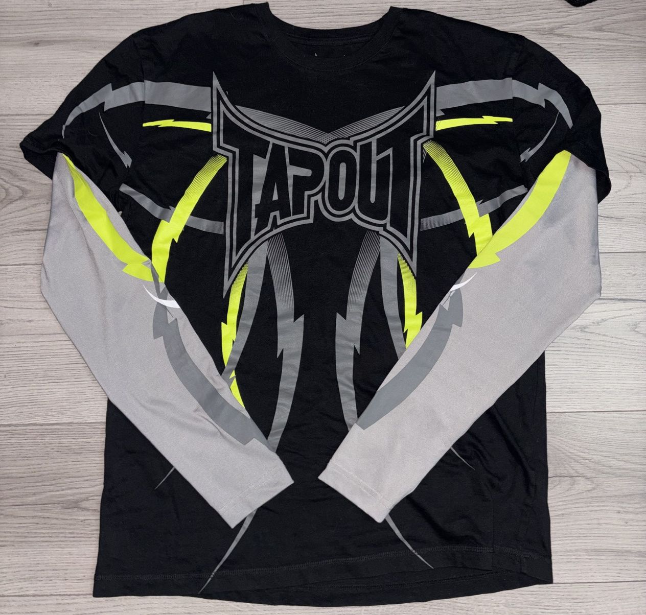 Tapout “🔥 Vintage Tapout Thermal – Classic Y2K MMA Style 🔥” Size US XL / EU 56 / 4 - 1 Thumbnail