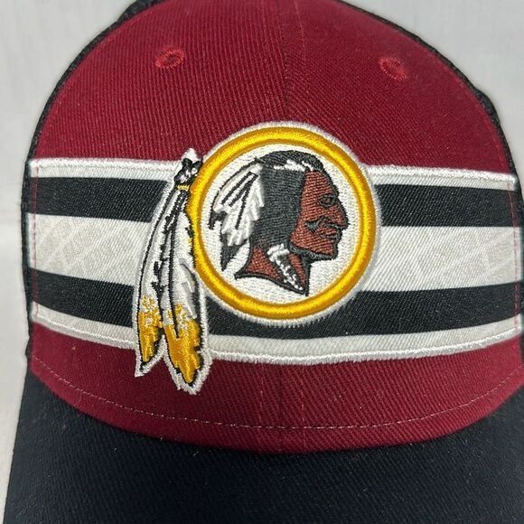 NFL Washington Redskins NFL Team Apparel Trucker Hat SnapBack Bl Size ONE SIZE - 3 Thumbnail