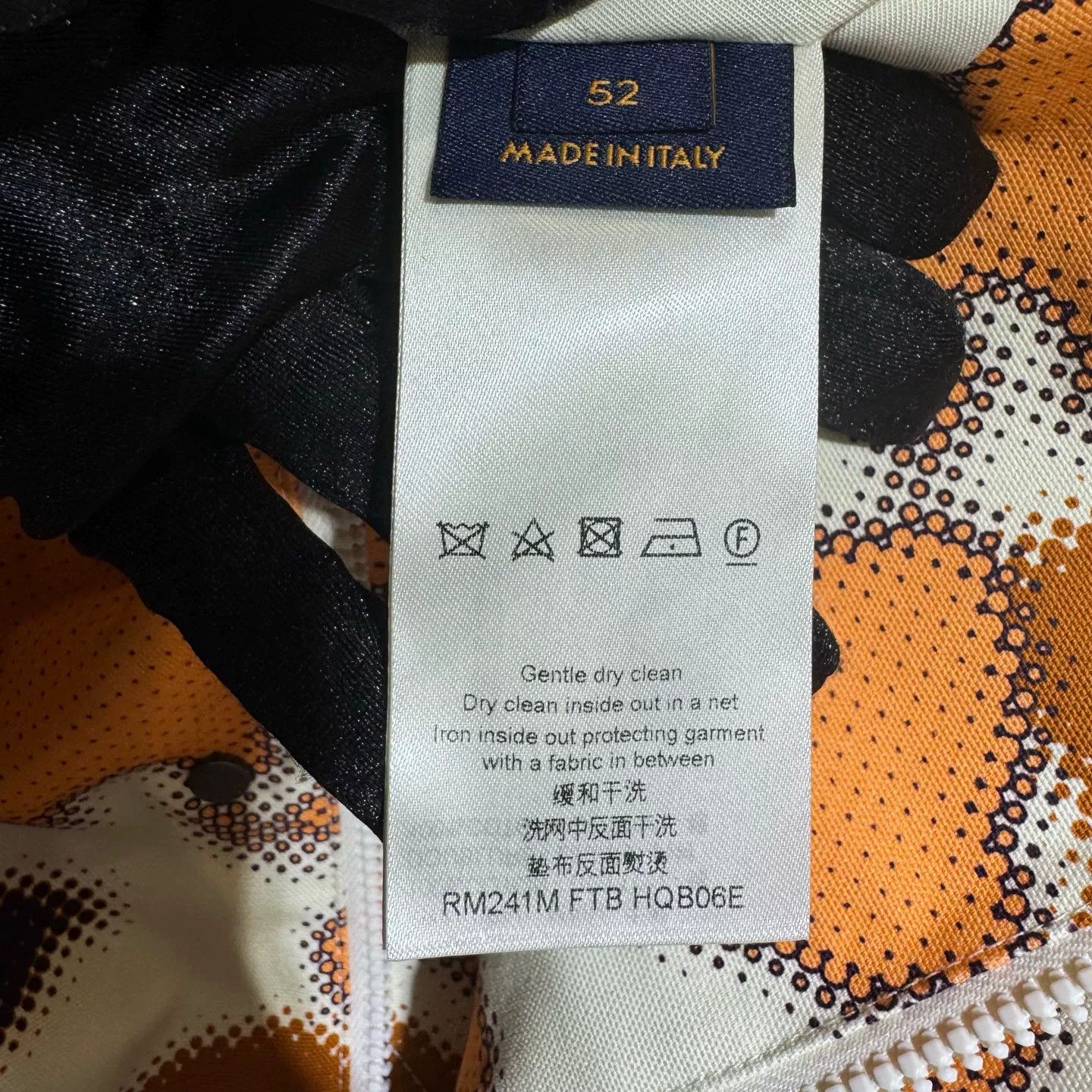 LVXWA lv map print jacket size 52 Size US L / EU 52-54 / 3 - 4 Thumbnail