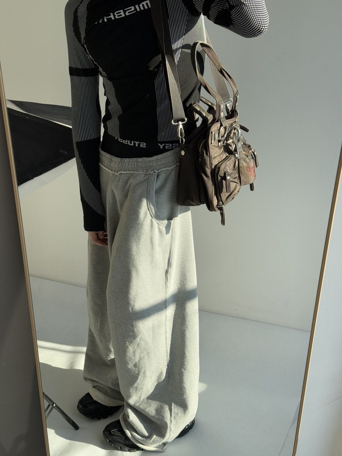 George Gina & Lucy Very Rare George Gina & lucy Y2k Alyx Bag Crossbody Handbag Size ONE SIZE - 3 Thumbnail
