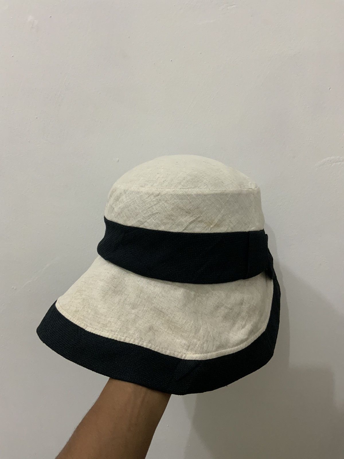 Lanvin Lanvin en Blue Hat Size ONE SIZE - 1 Thumbnail