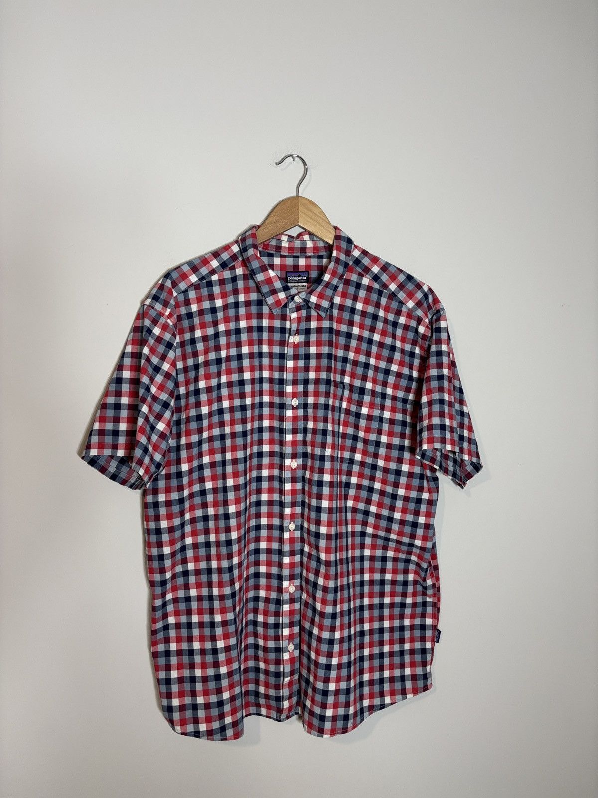 Patagonia Patagonia Organic Cotton Short Sleeve Button Up Shirt XXL Size US XXL / EU 58 / 5 - 1 Thumbnail