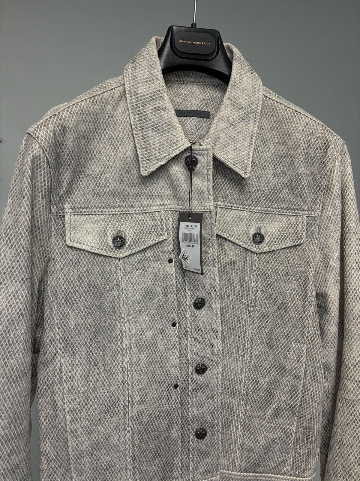 John Varvatos Snake Embossed Leather Trucker jacket EU 48 USA 38 Size US M / EU 48-50 / 2 - 8 Thumbnail
